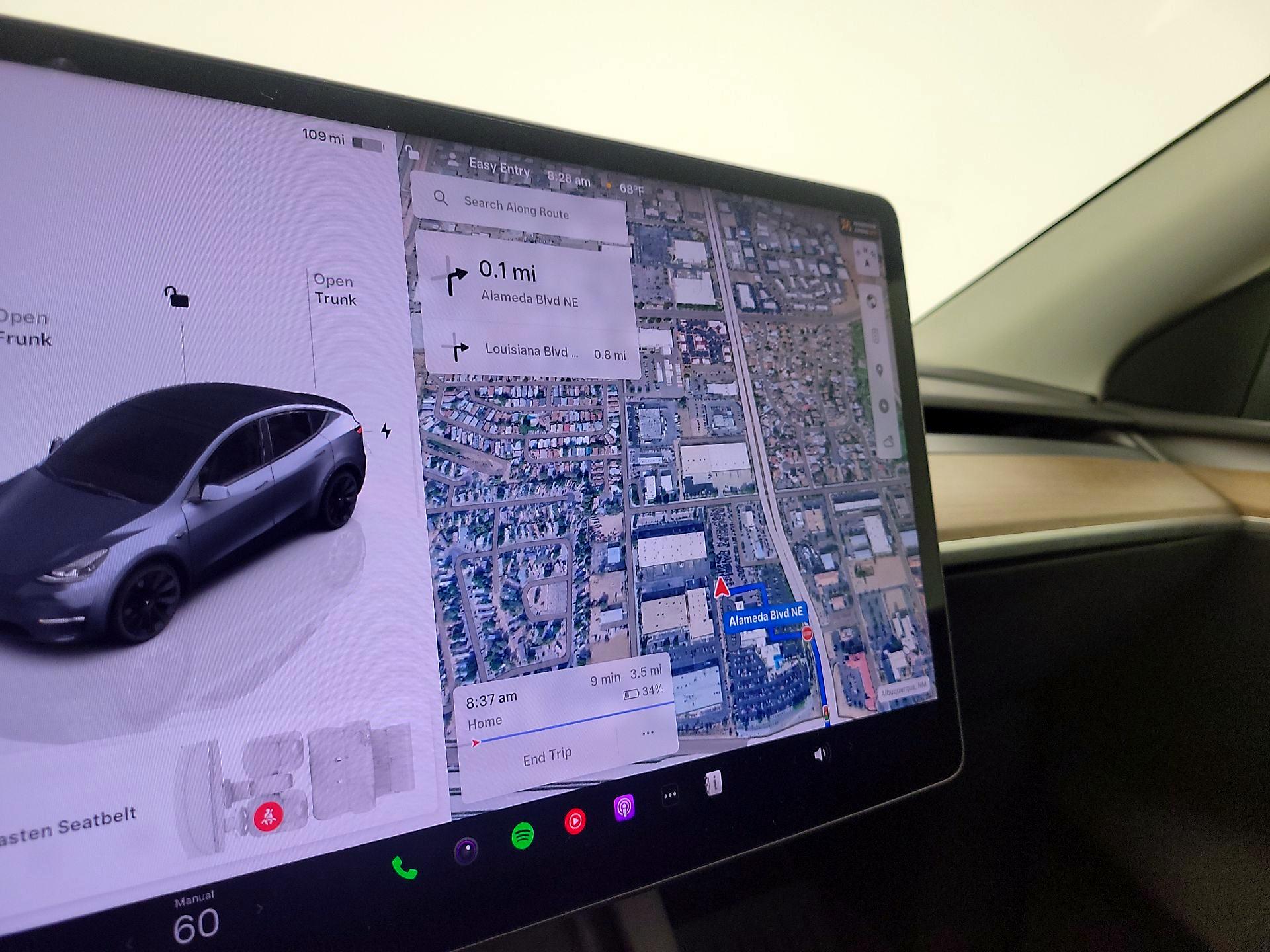Thumbnail: 2023 Tesla Model Y - 14