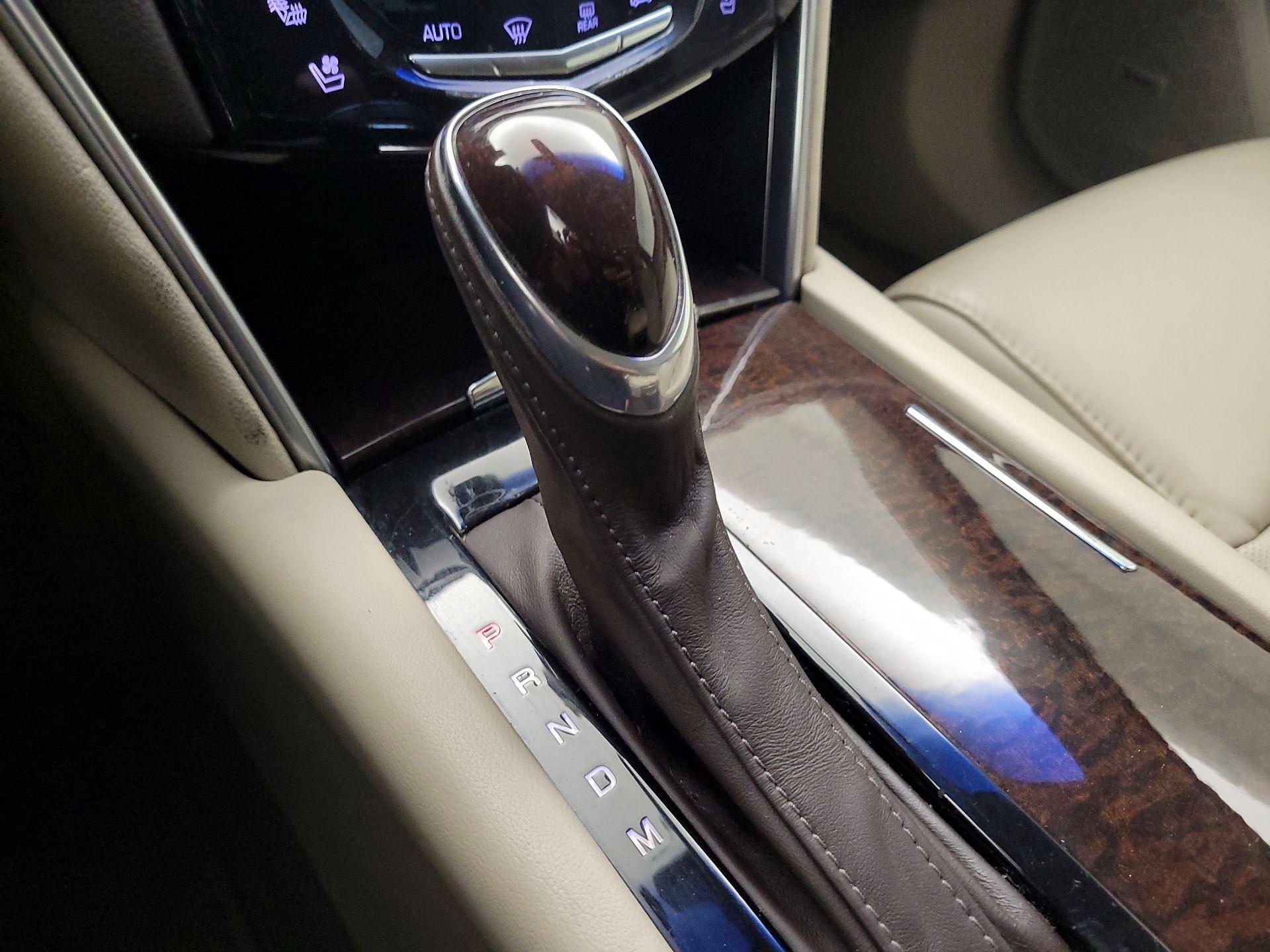 Thumbnail: 2016 Cadillac XTS - 17