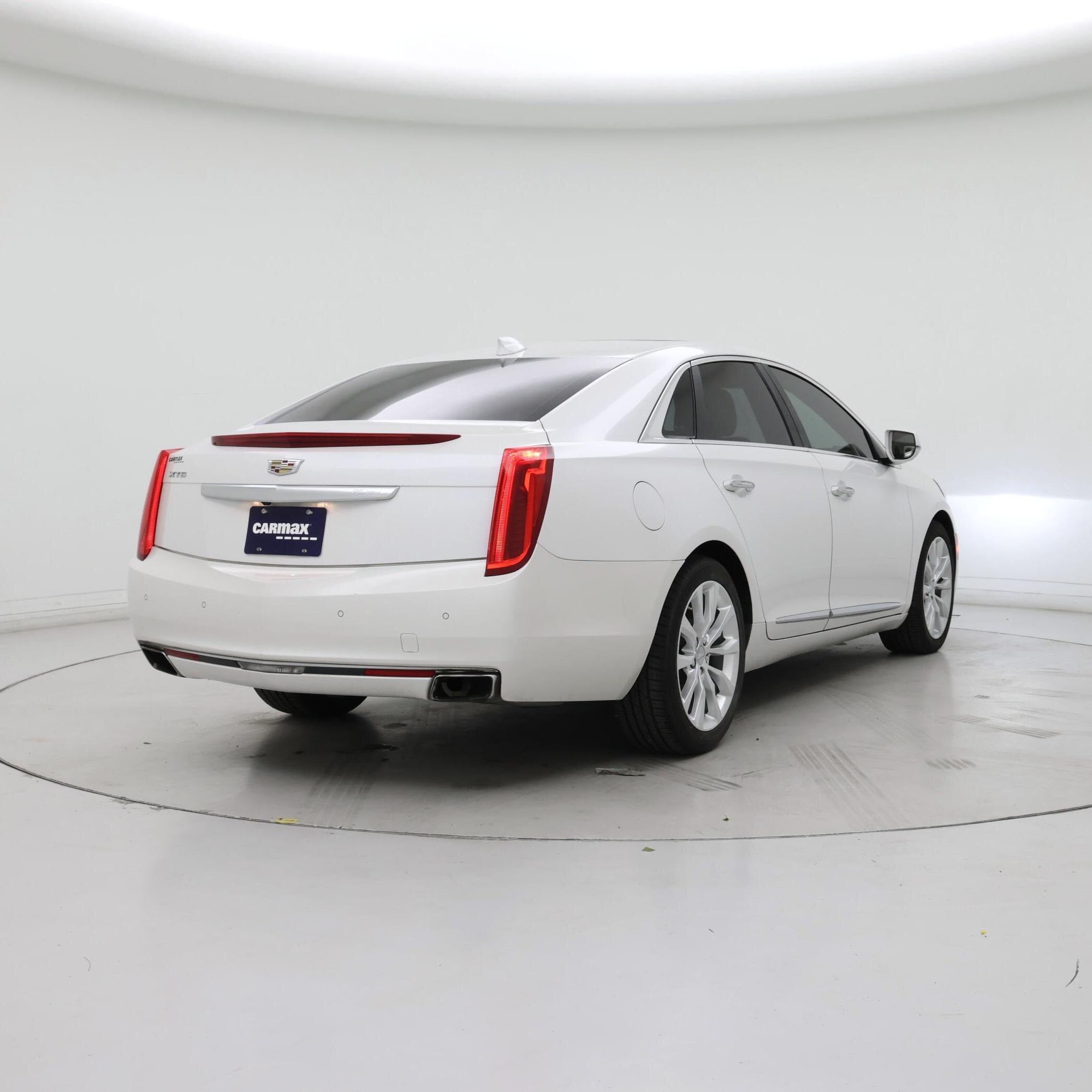 Thumbnail: 2016 Cadillac XTS - 8