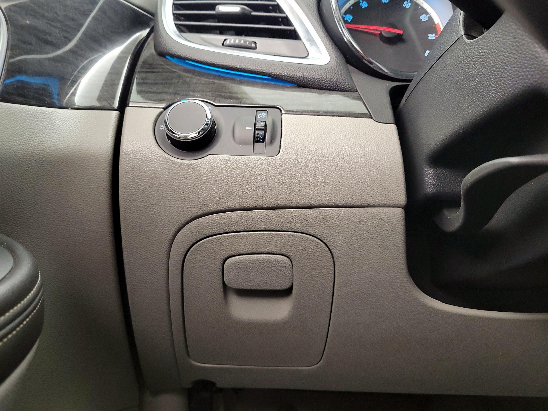 Thumbnail: 2016 Buick Encore - 13