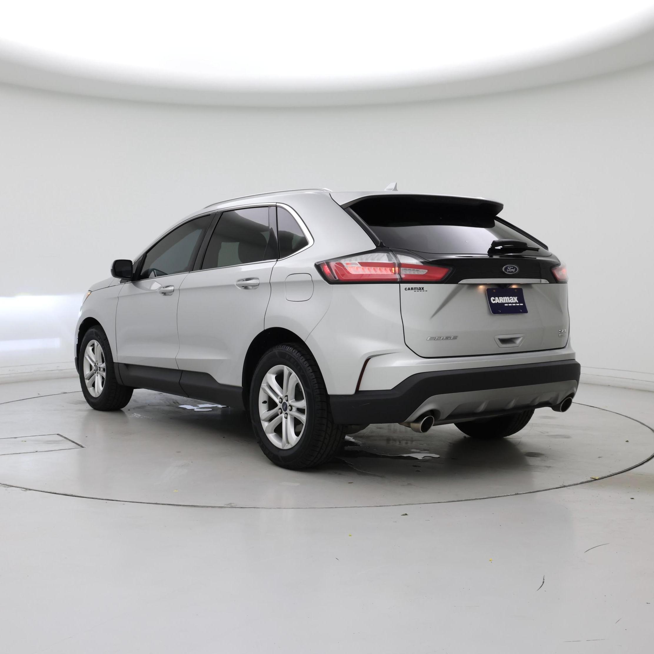 Thumbnail: 2019 Ford Edge - 2