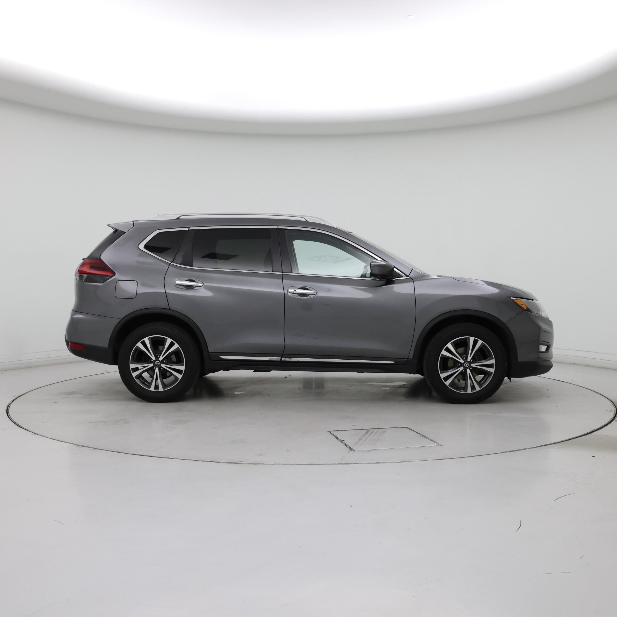 Thumbnail: 2018 Nissan Rogue - 7