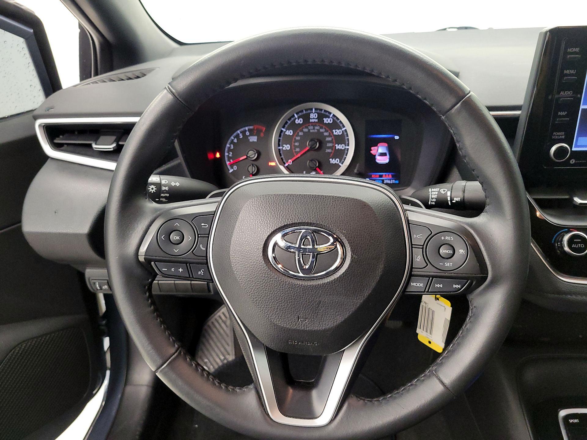 Thumbnail: 2022 Toyota Corolla - 10