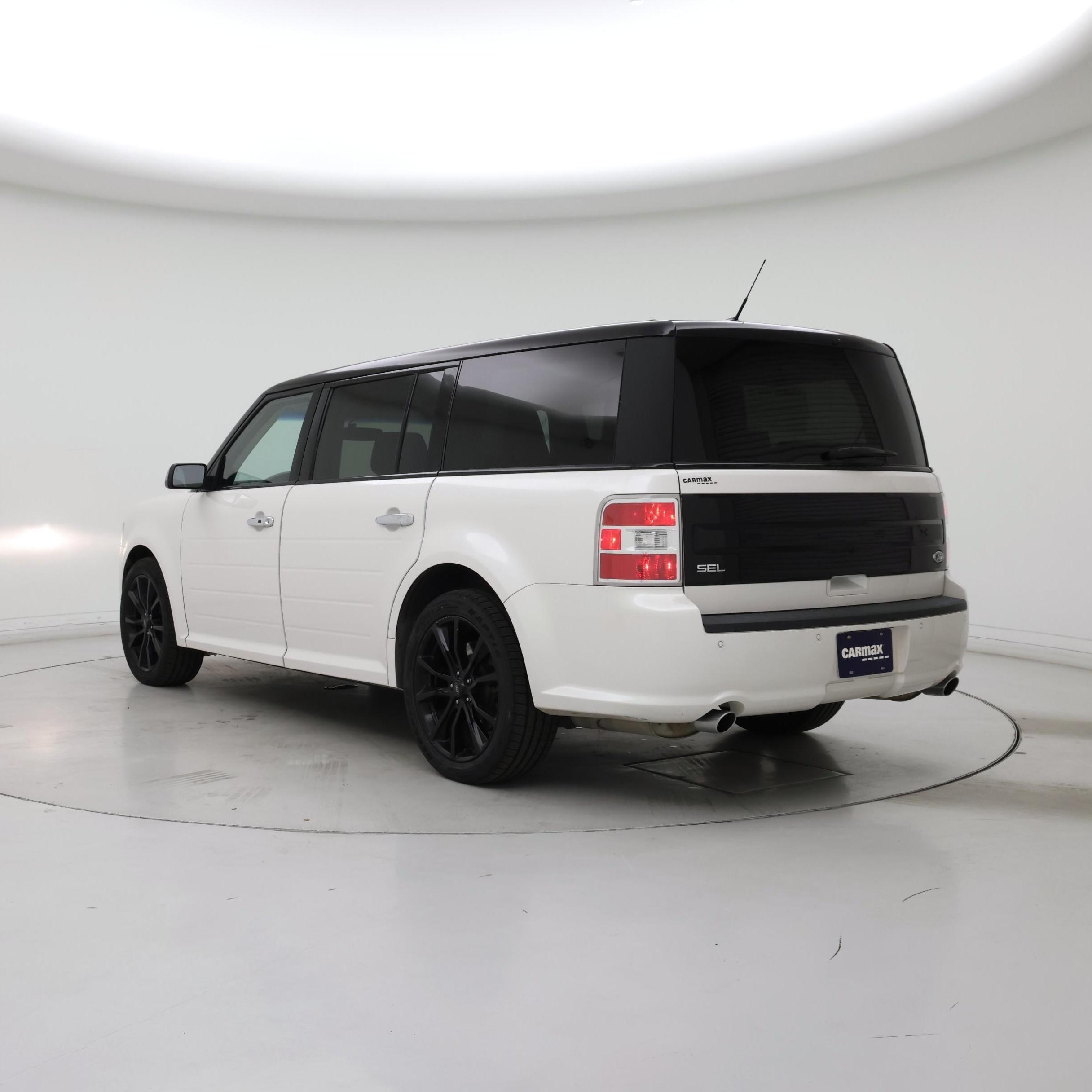 Thumbnail: 2019 Ford Flex - 2