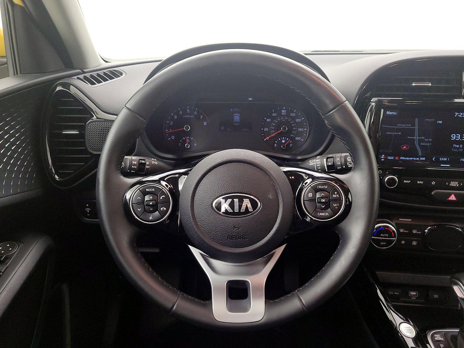 Thumbnail: 2020 Kia Soul - 10