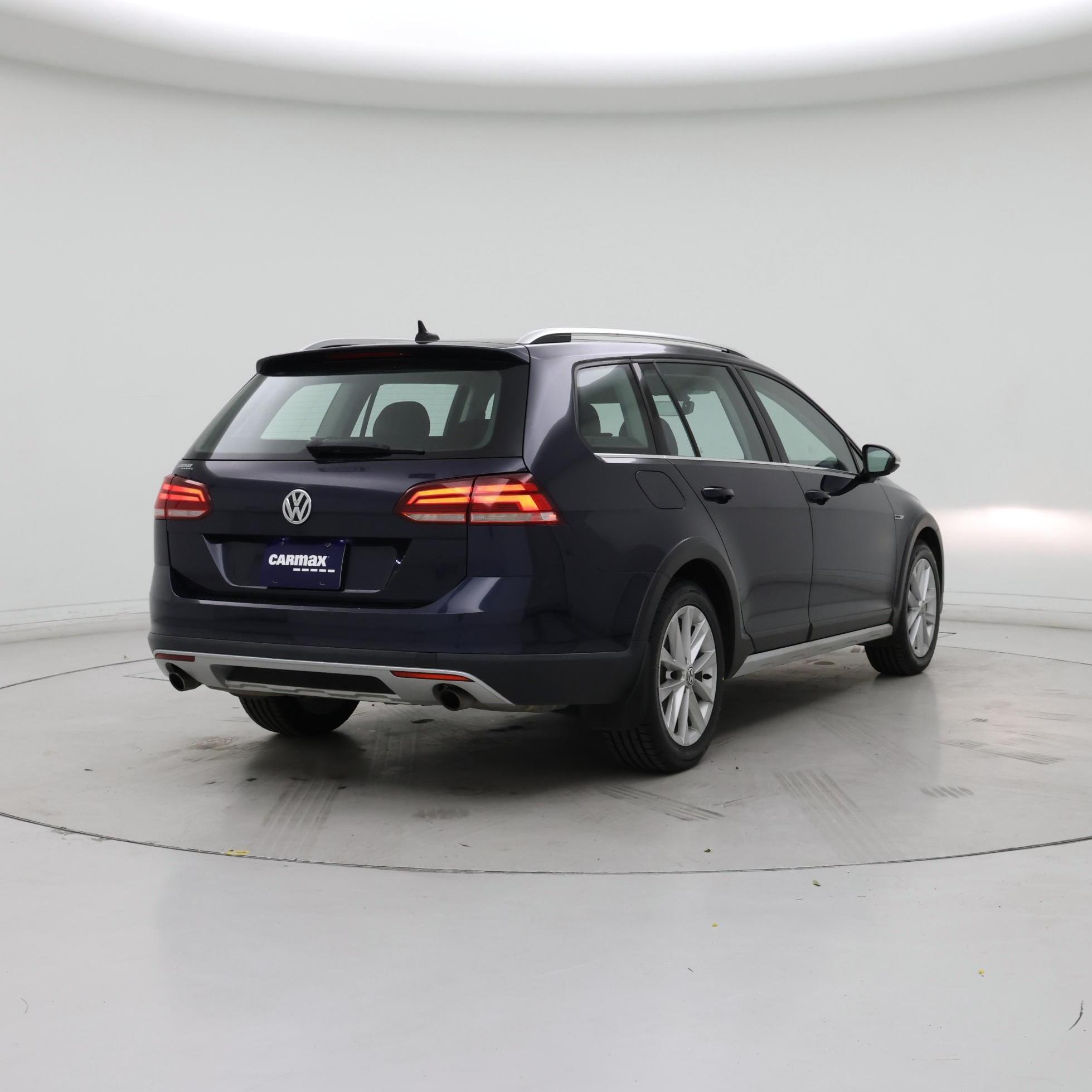 Thumbnail: 2018 Volkswagen Golf - 8