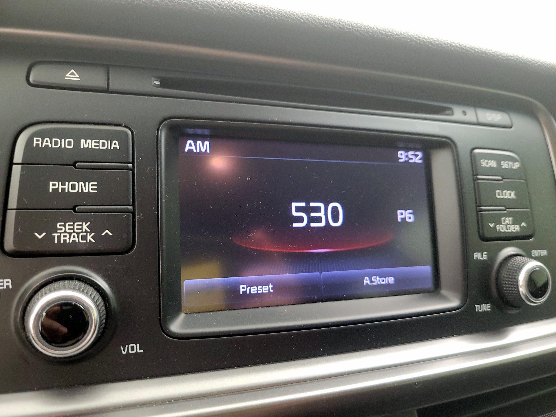 Thumbnail: 2016 Kia Optima - 15