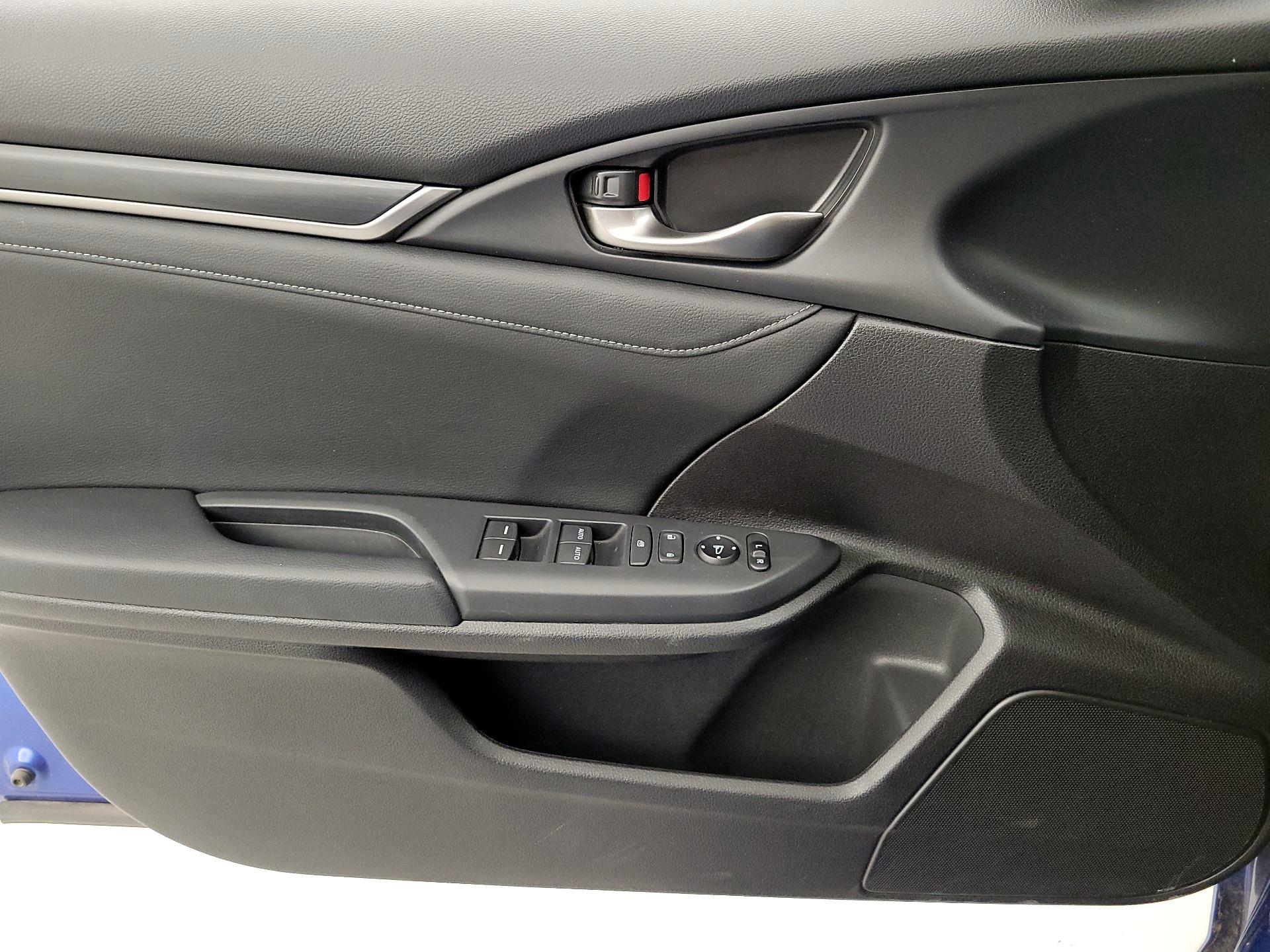 Thumbnail: 2020 Honda Civic - 12