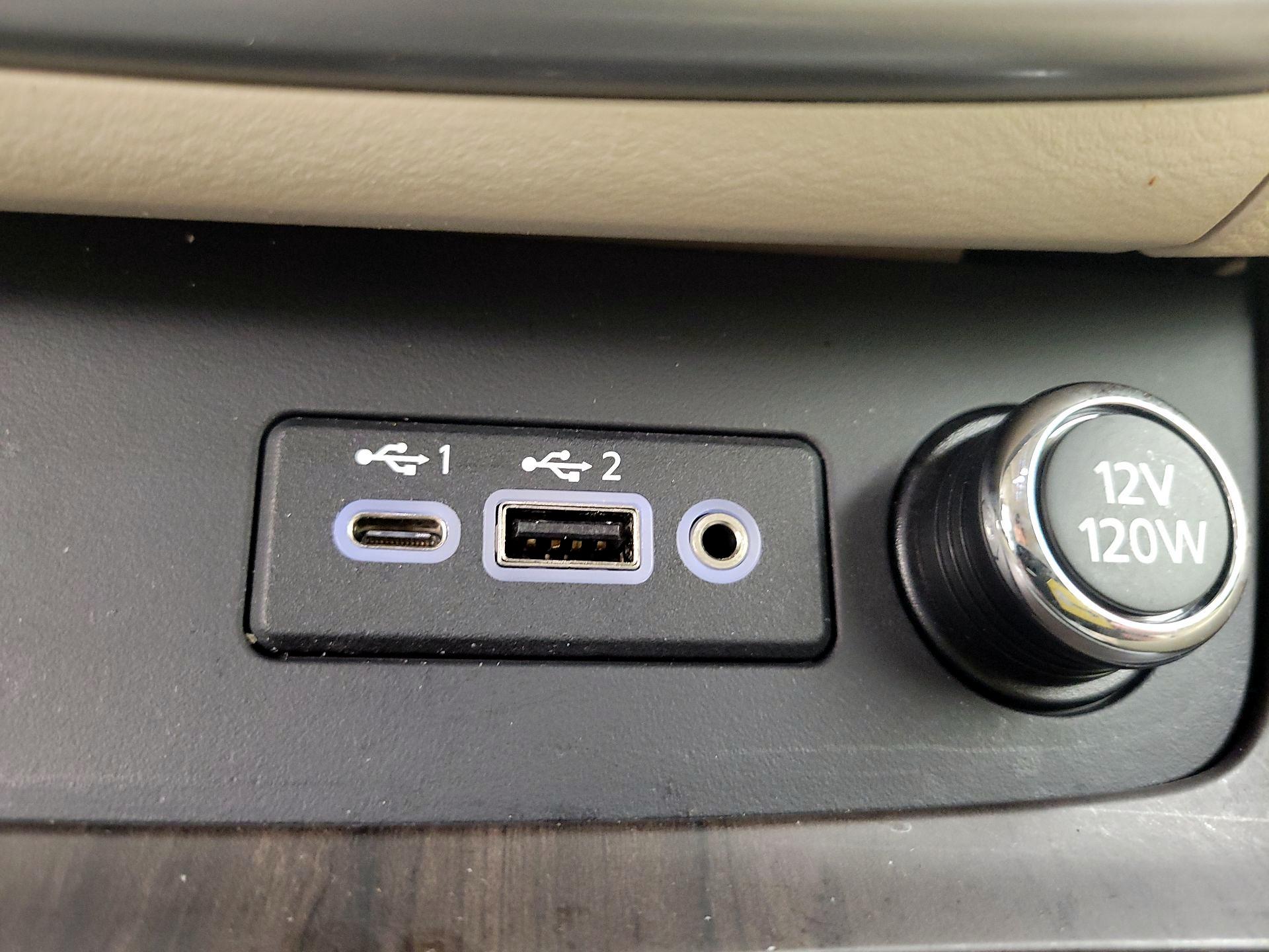 Thumbnail: 2019 Nissan Murano - 18