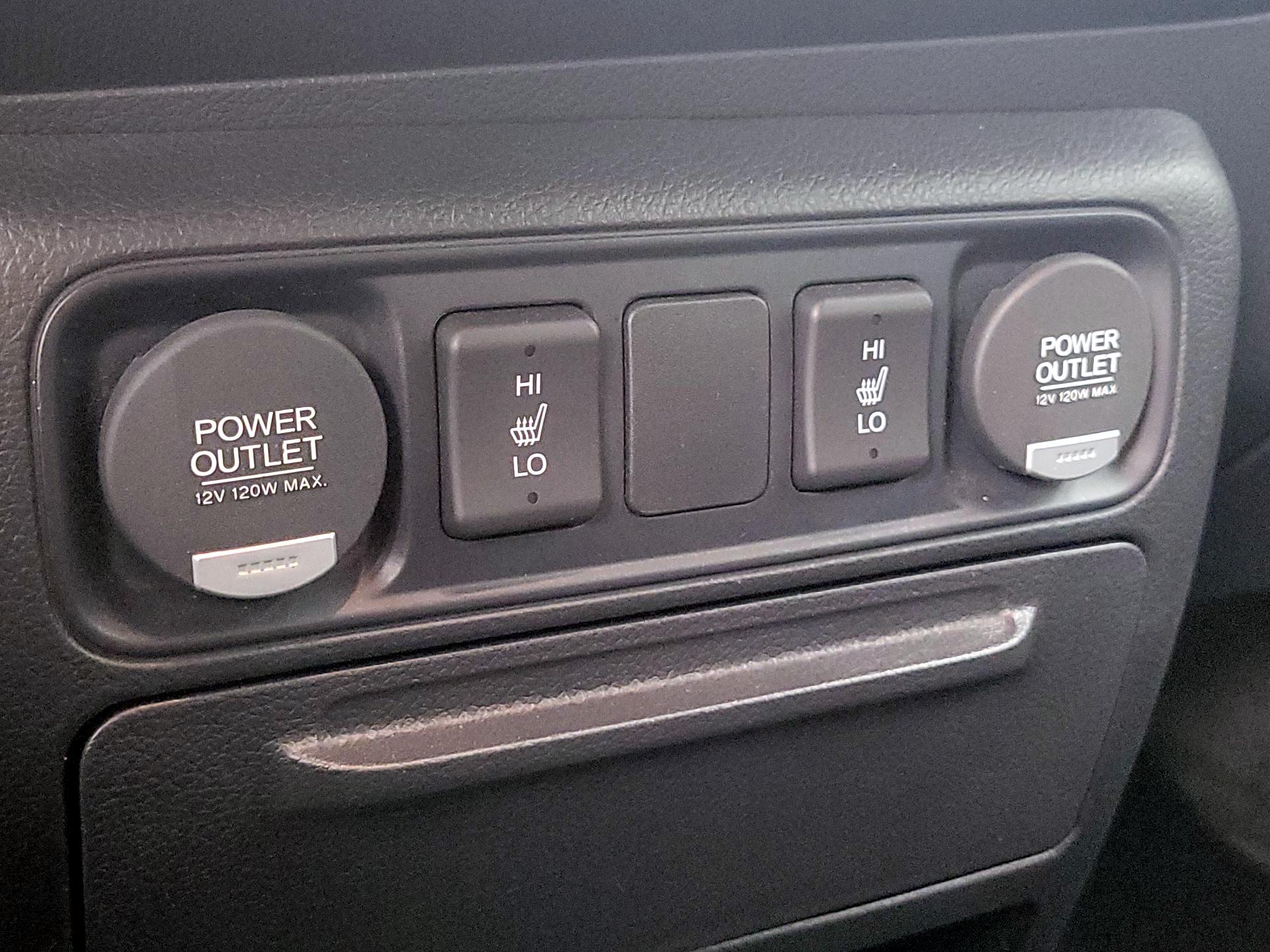Thumbnail: 2014 Honda Ridgeline - 18