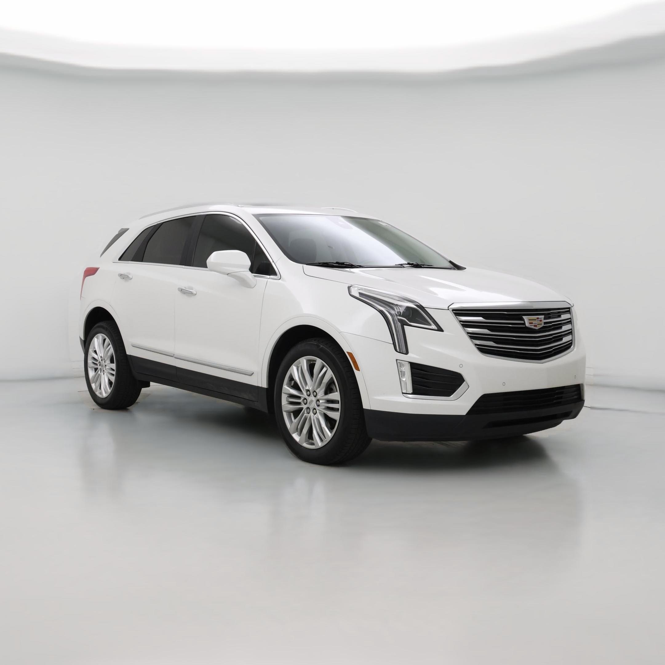 Thumbnail: 2017 Cadillac XT5 - 1