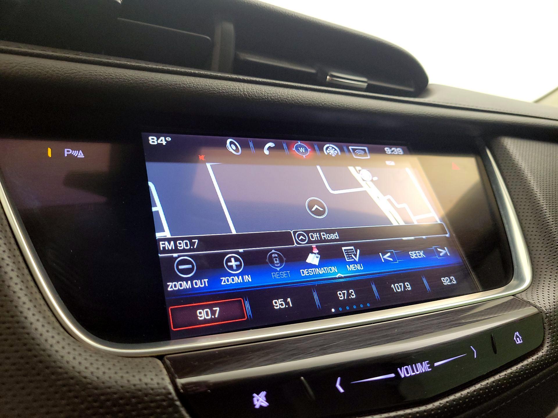 Thumbnail: 2017 Cadillac XT5 - 14