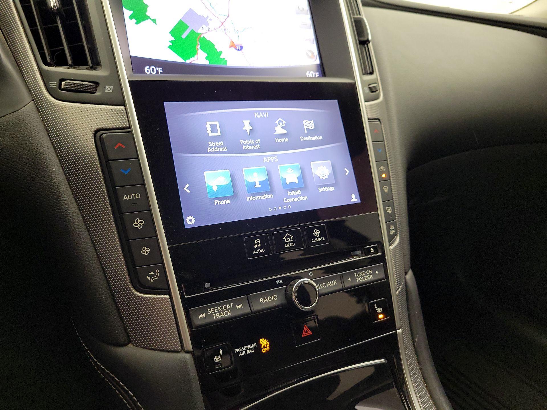 Thumbnail: 2015 INFINITI Q50 - 17