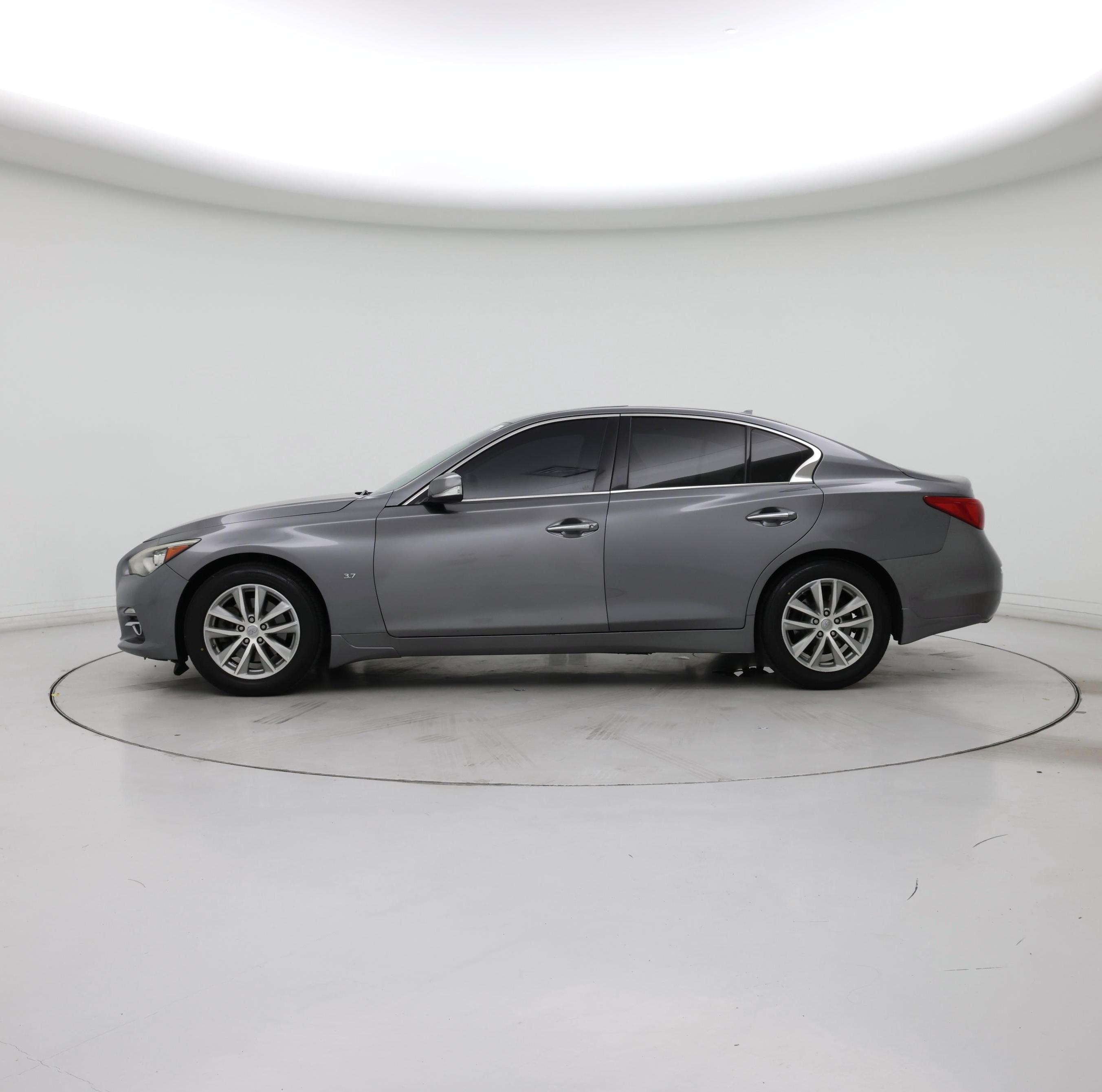 Thumbnail: 2015 INFINITI Q50 - 3
