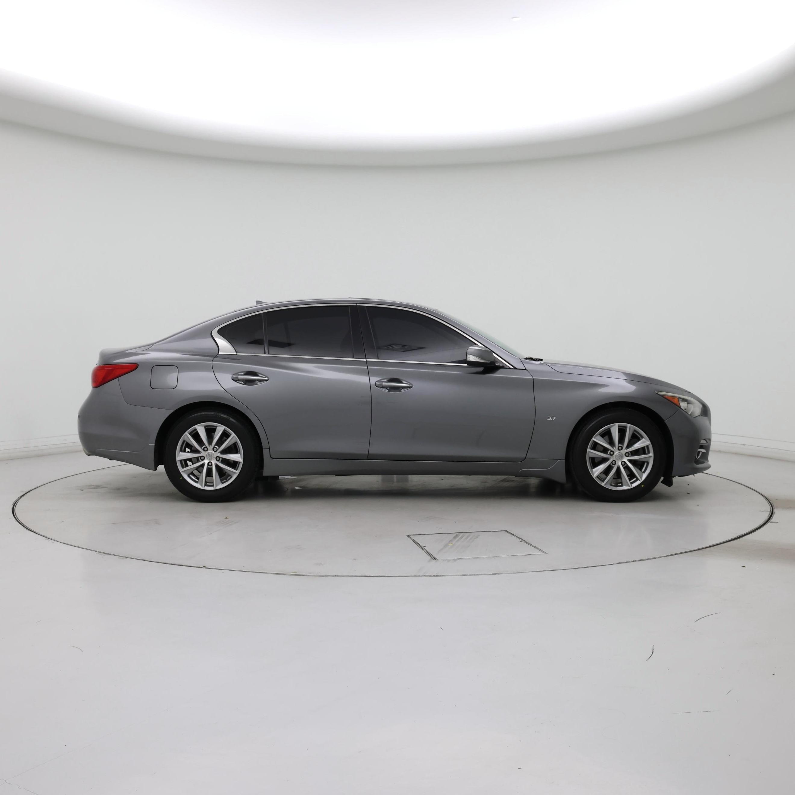 Thumbnail: 2015 INFINITI Q50 - 7