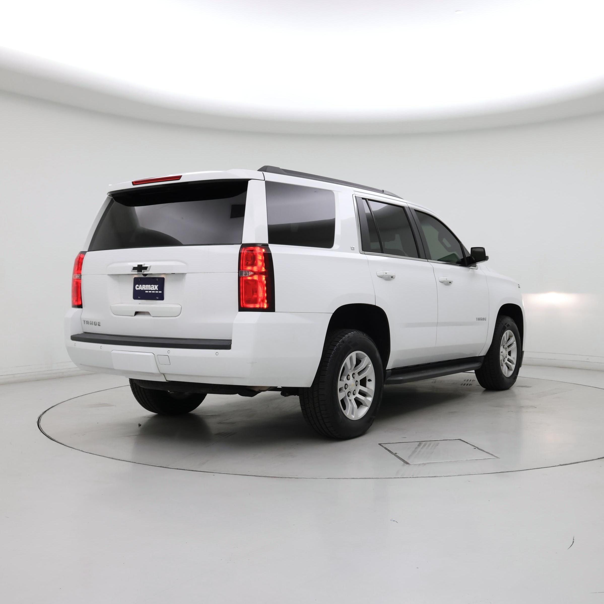 Thumbnail: 2018 Chevrolet Tahoe - 8