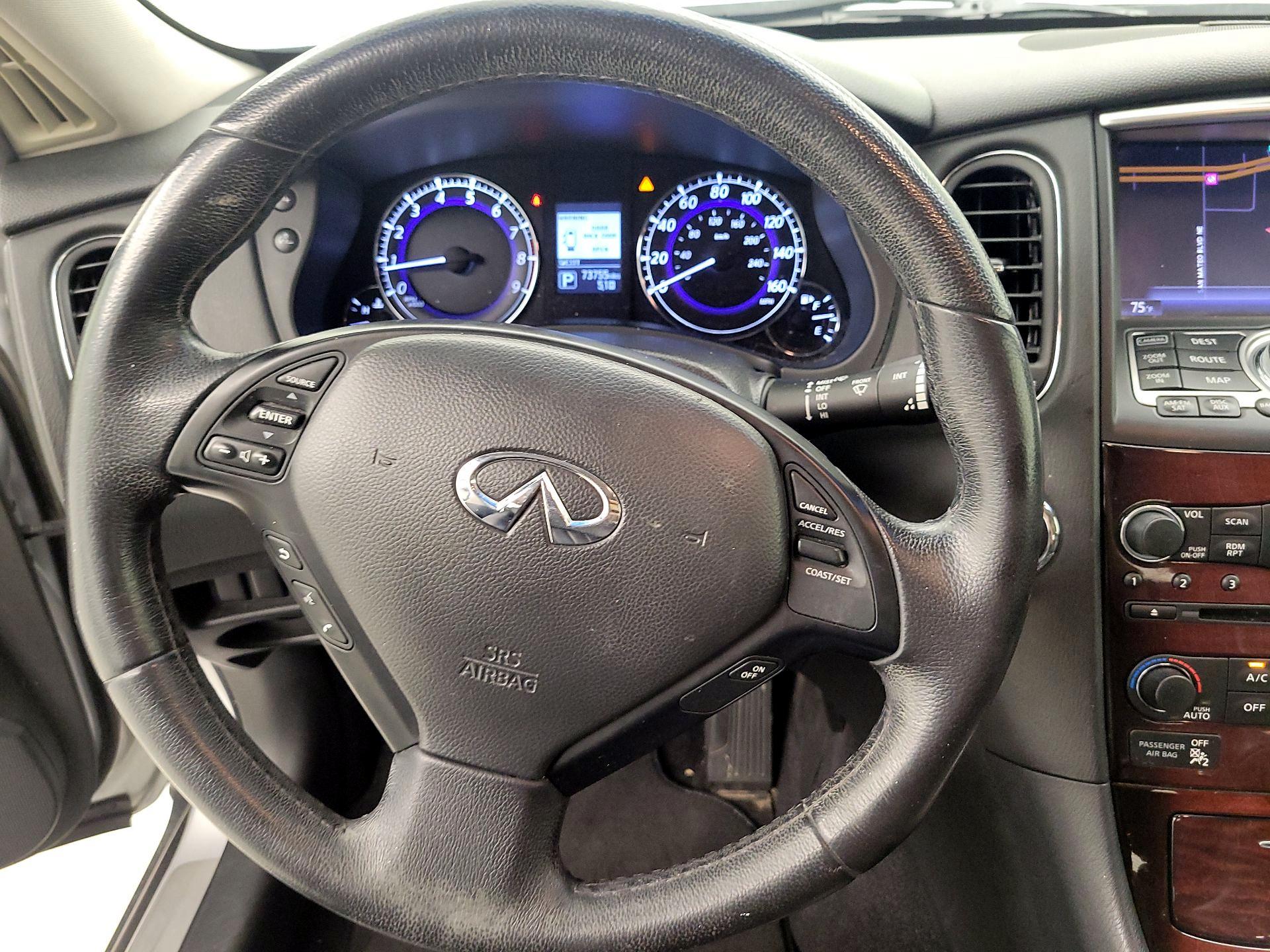 Thumbnail: 2017 INFINITI QX50 - 10