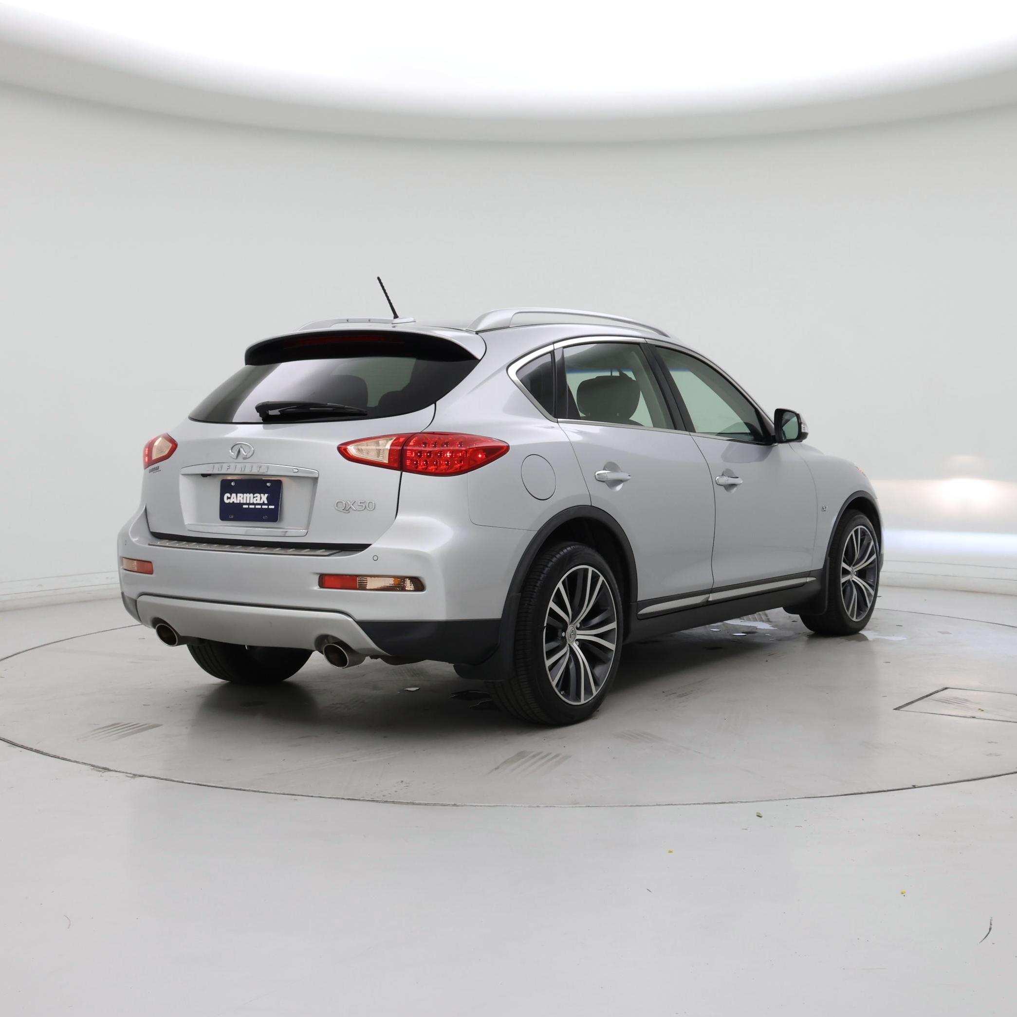 Thumbnail: 2017 INFINITI QX50 - 8