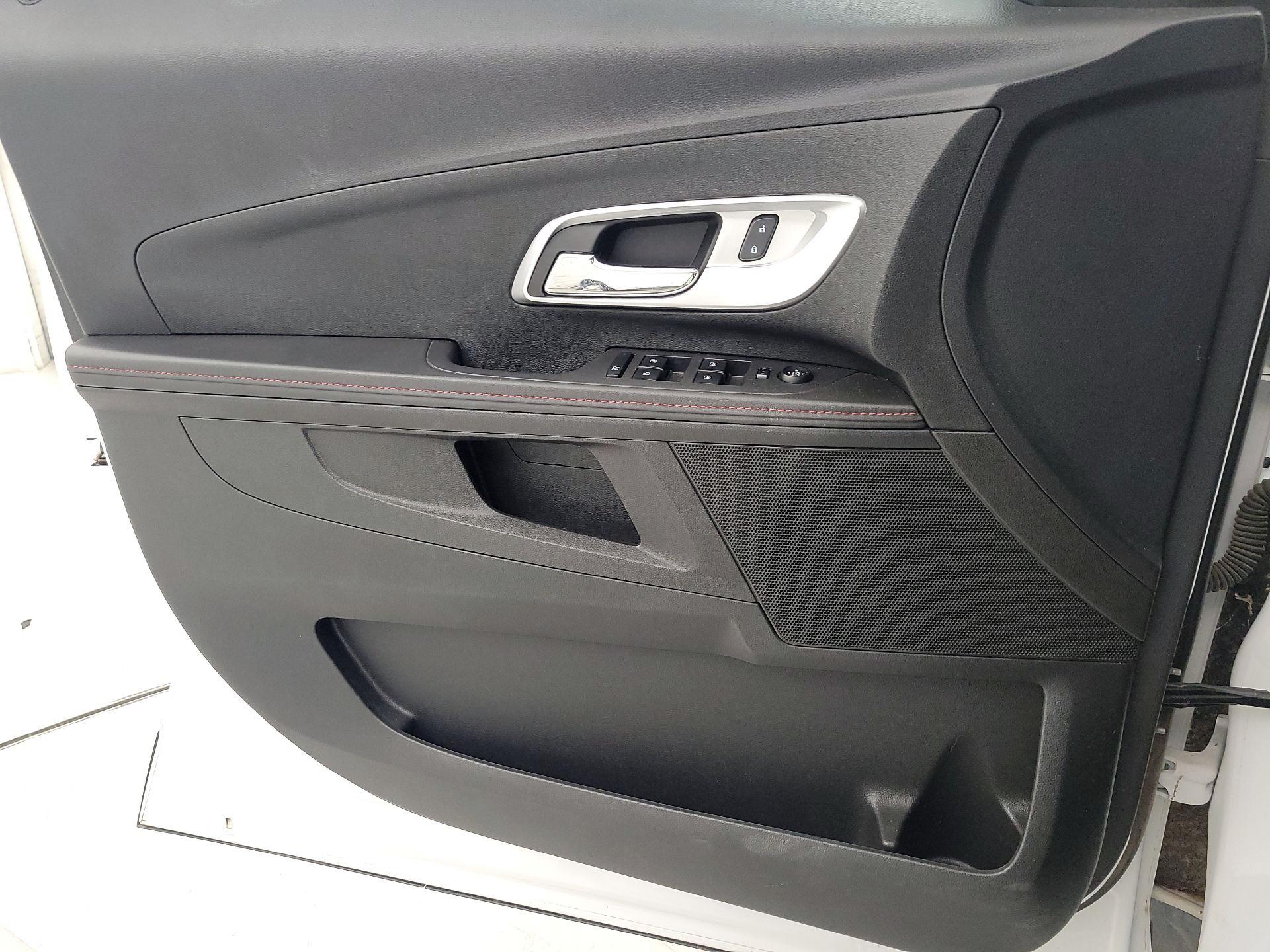 Thumbnail: 2013 Chevrolet Equinox - 12