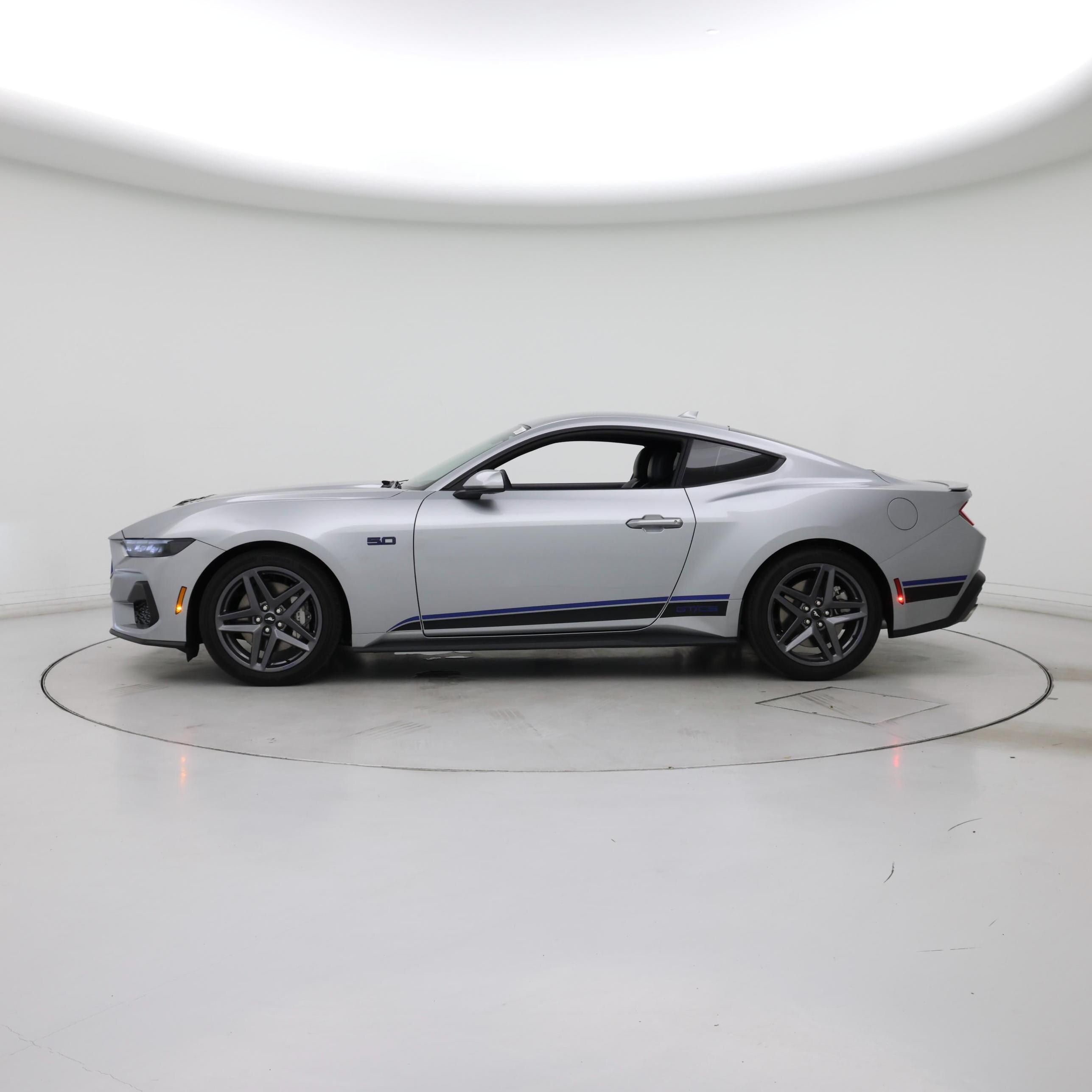 Thumbnail: 2024 Ford Mustang - 3