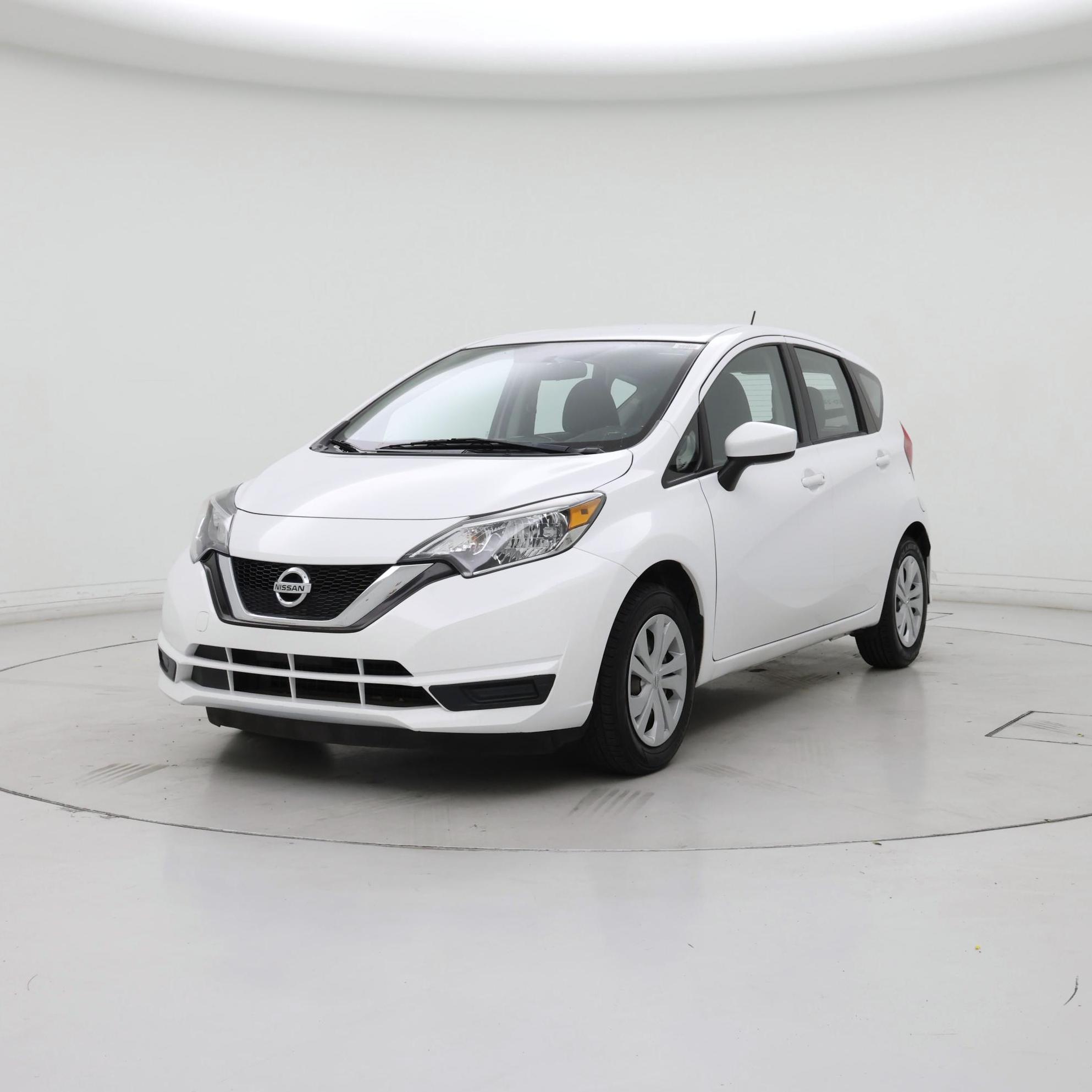 Thumbnail: 2017 Nissan Versa Note - 4