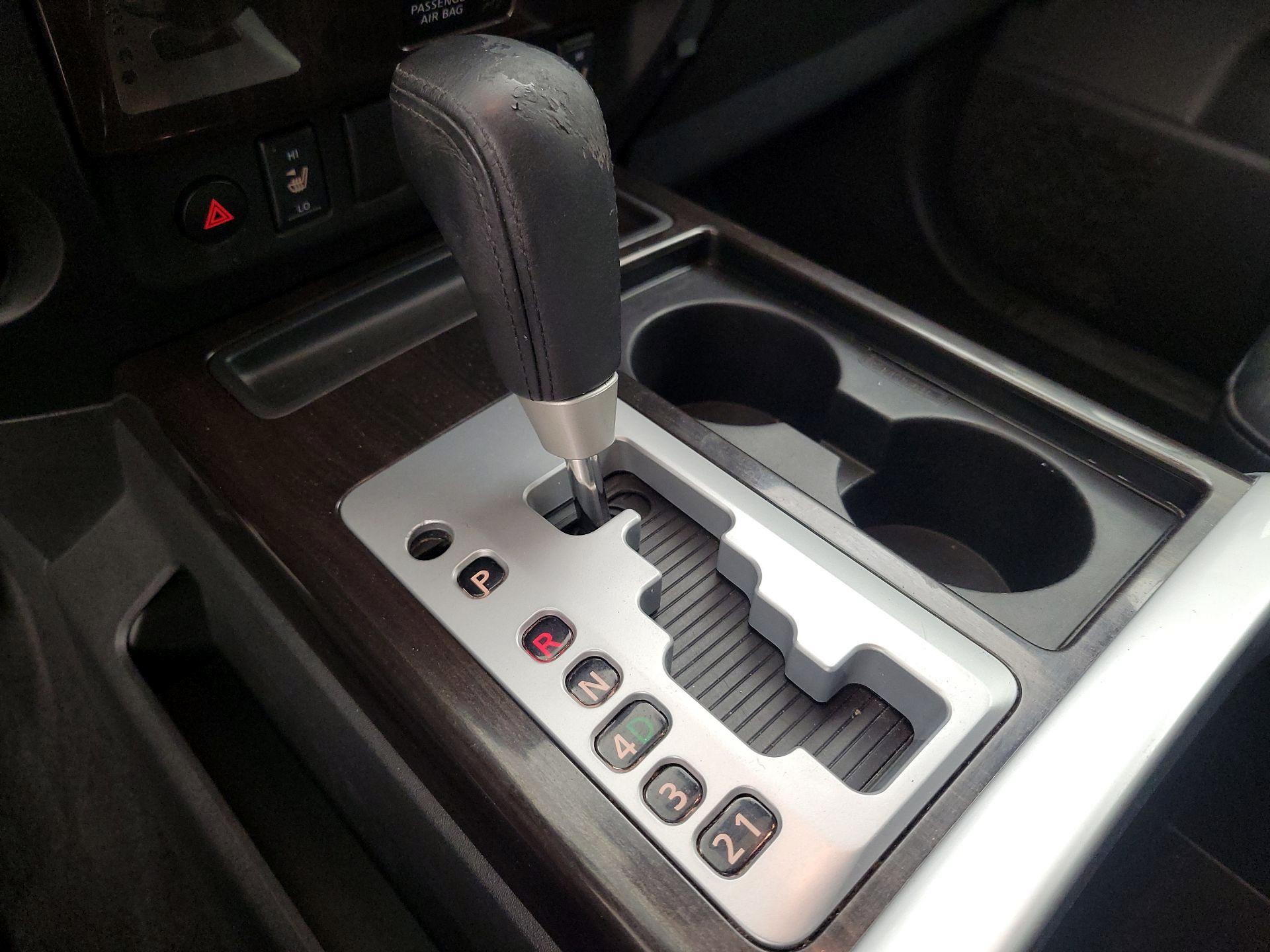 Thumbnail: 2014 Nissan Titan - 18