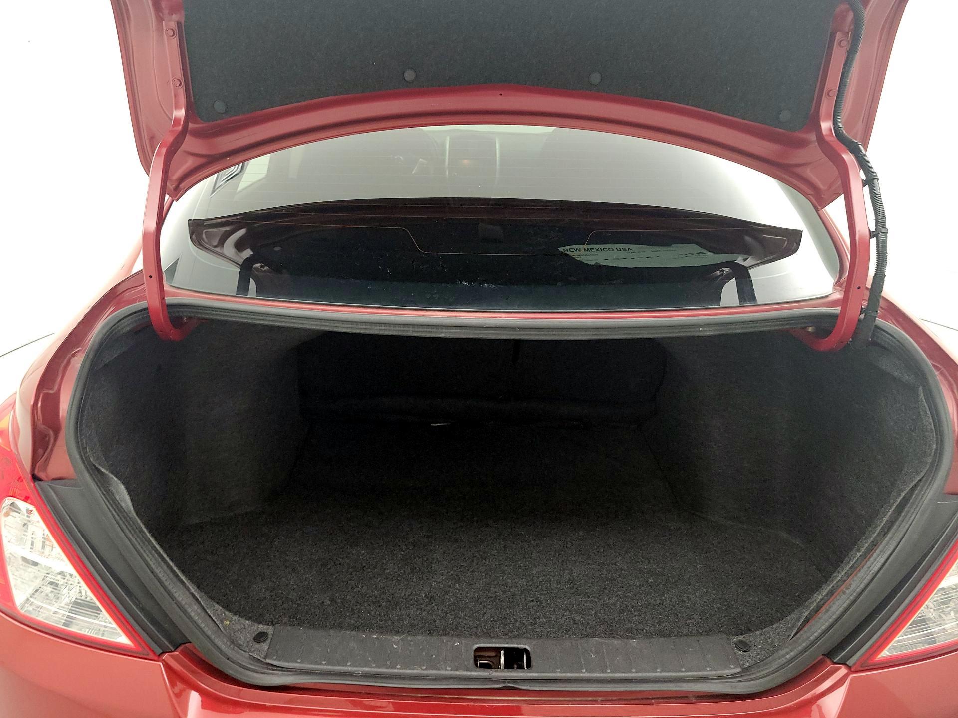 Thumbnail: 2019 Nissan Versa - 20