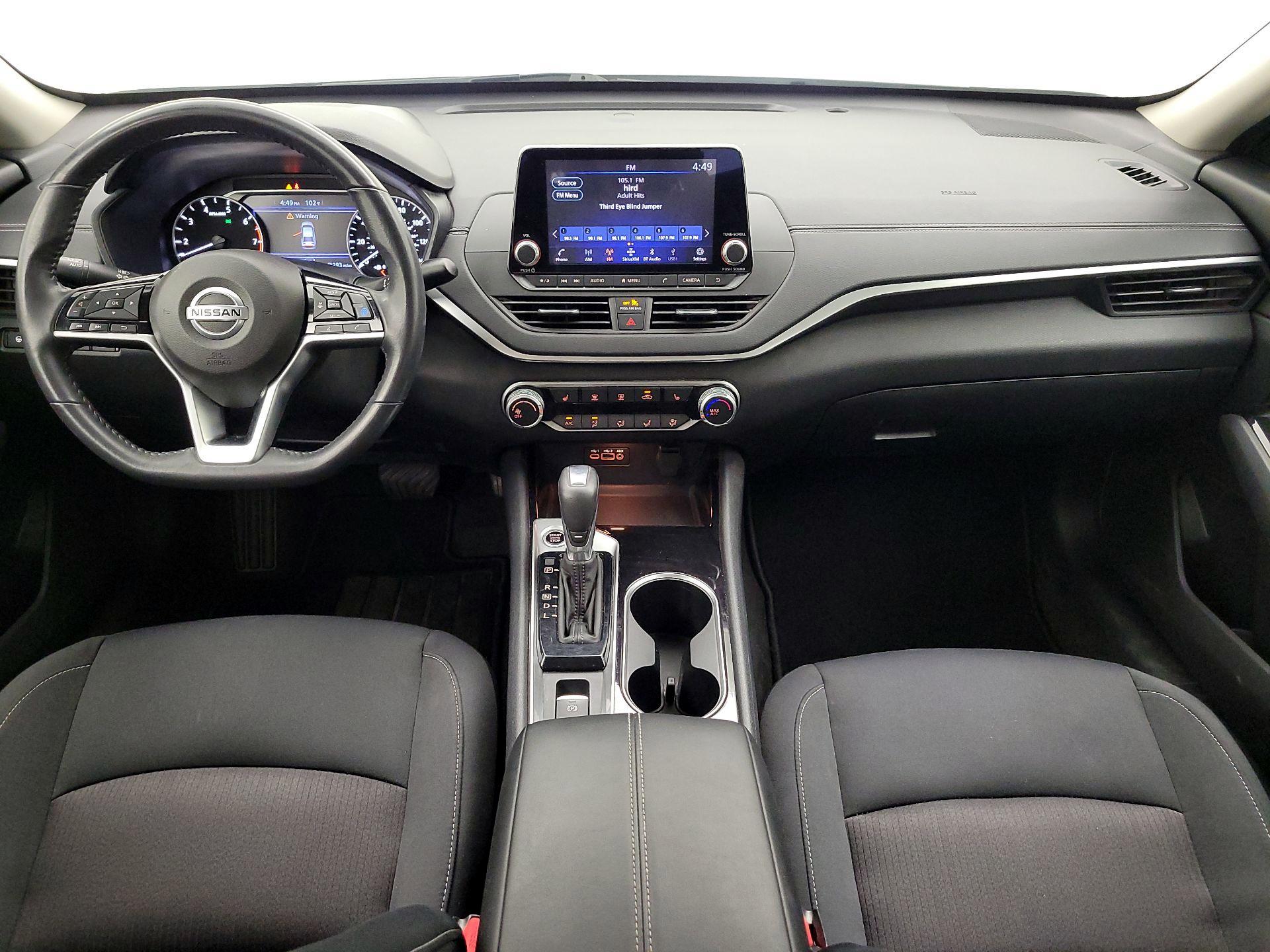 Thumbnail: 2022 Nissan Altima - 9