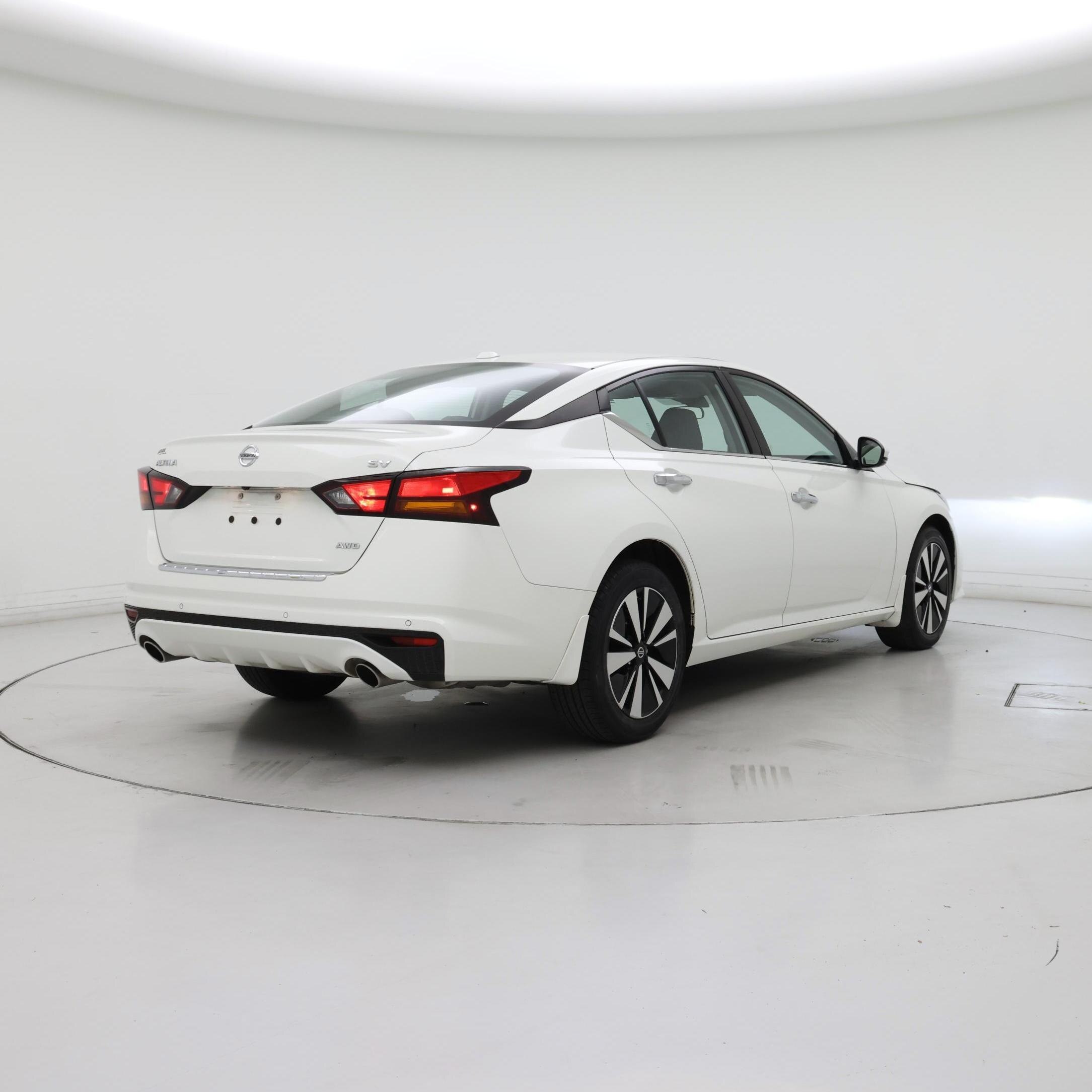 Thumbnail: 2022 Nissan Altima - 8