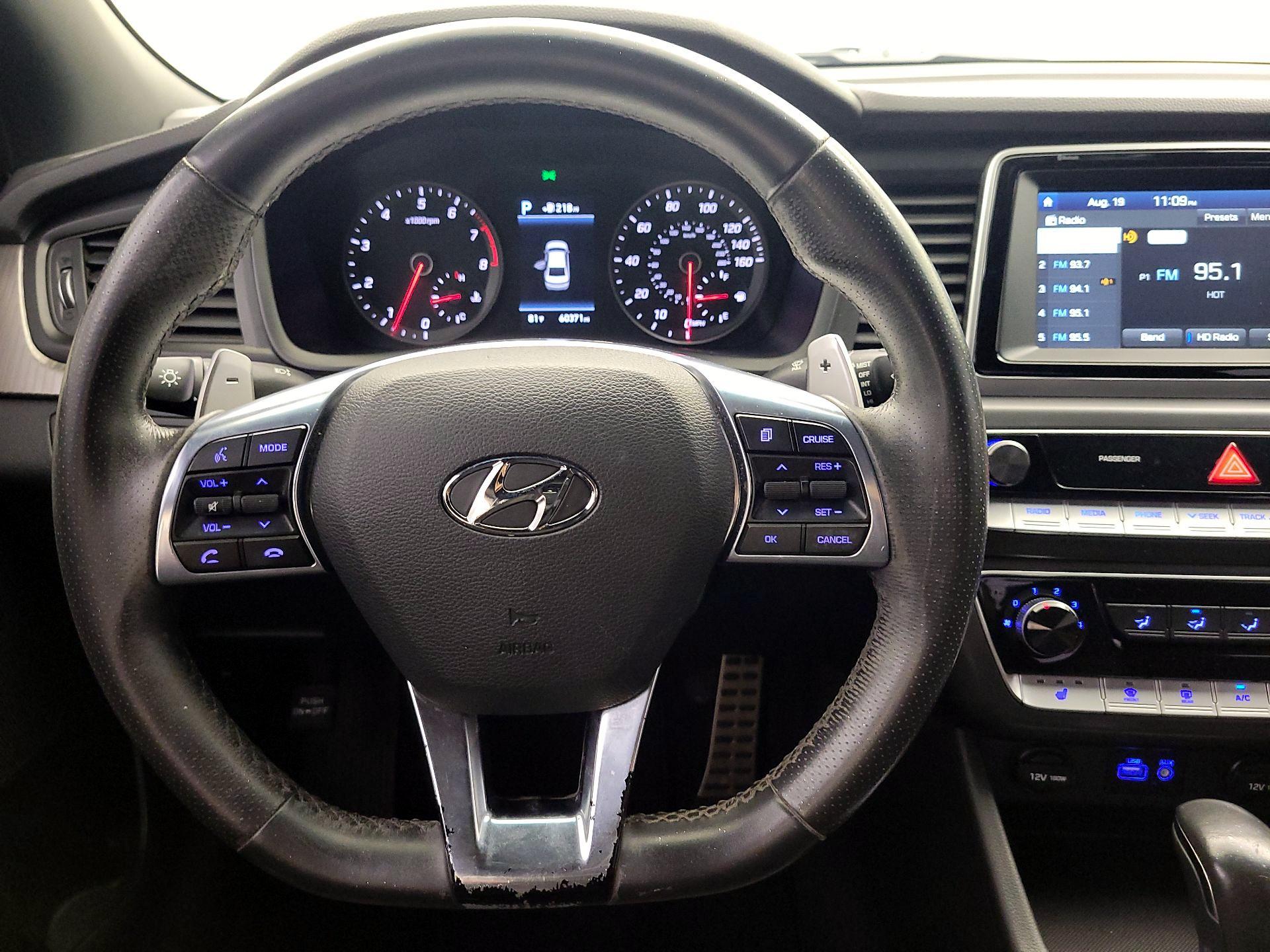 Thumbnail: 2018 Hyundai Sonata - 10