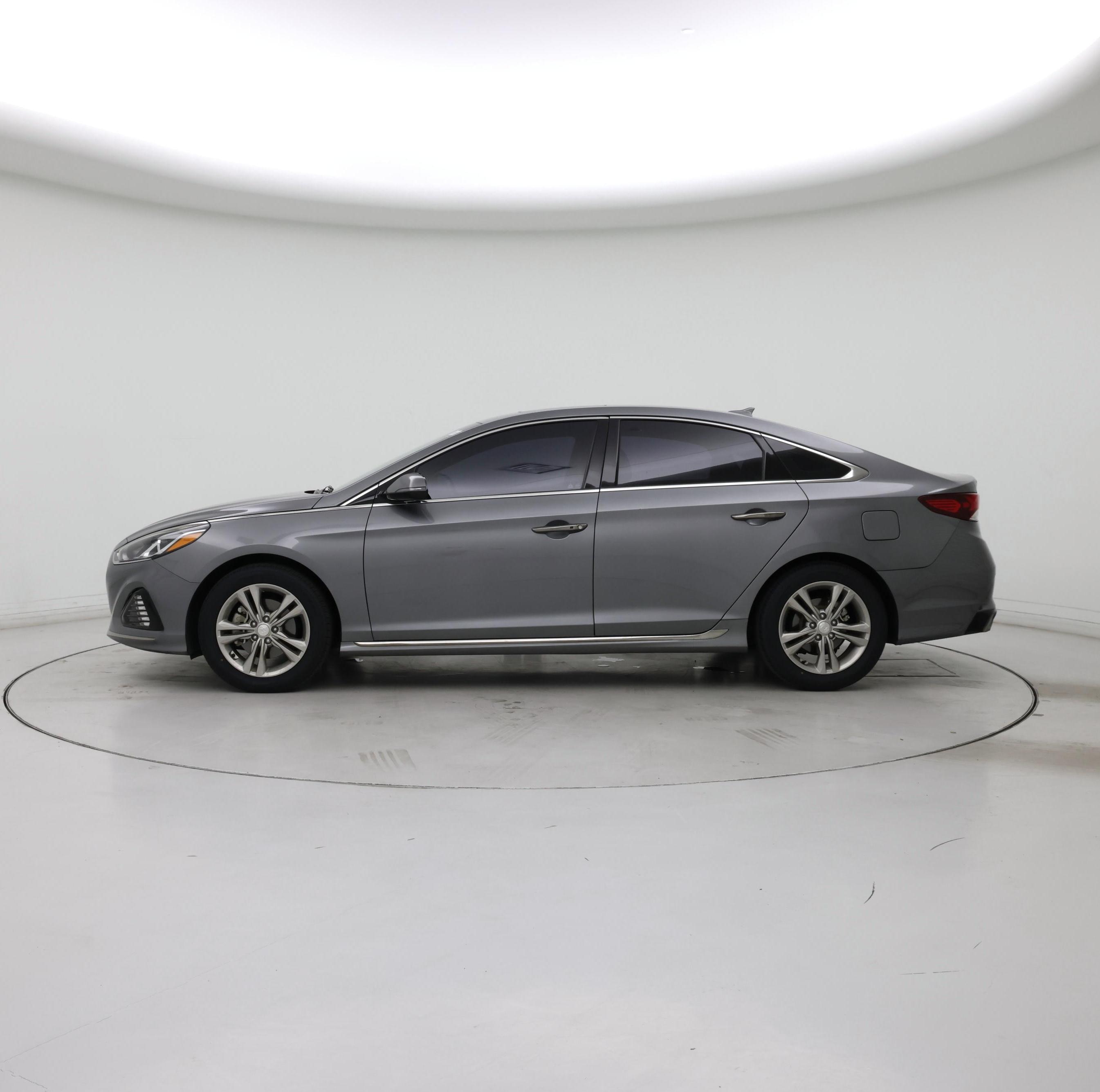 Thumbnail: 2018 Hyundai Sonata - 3