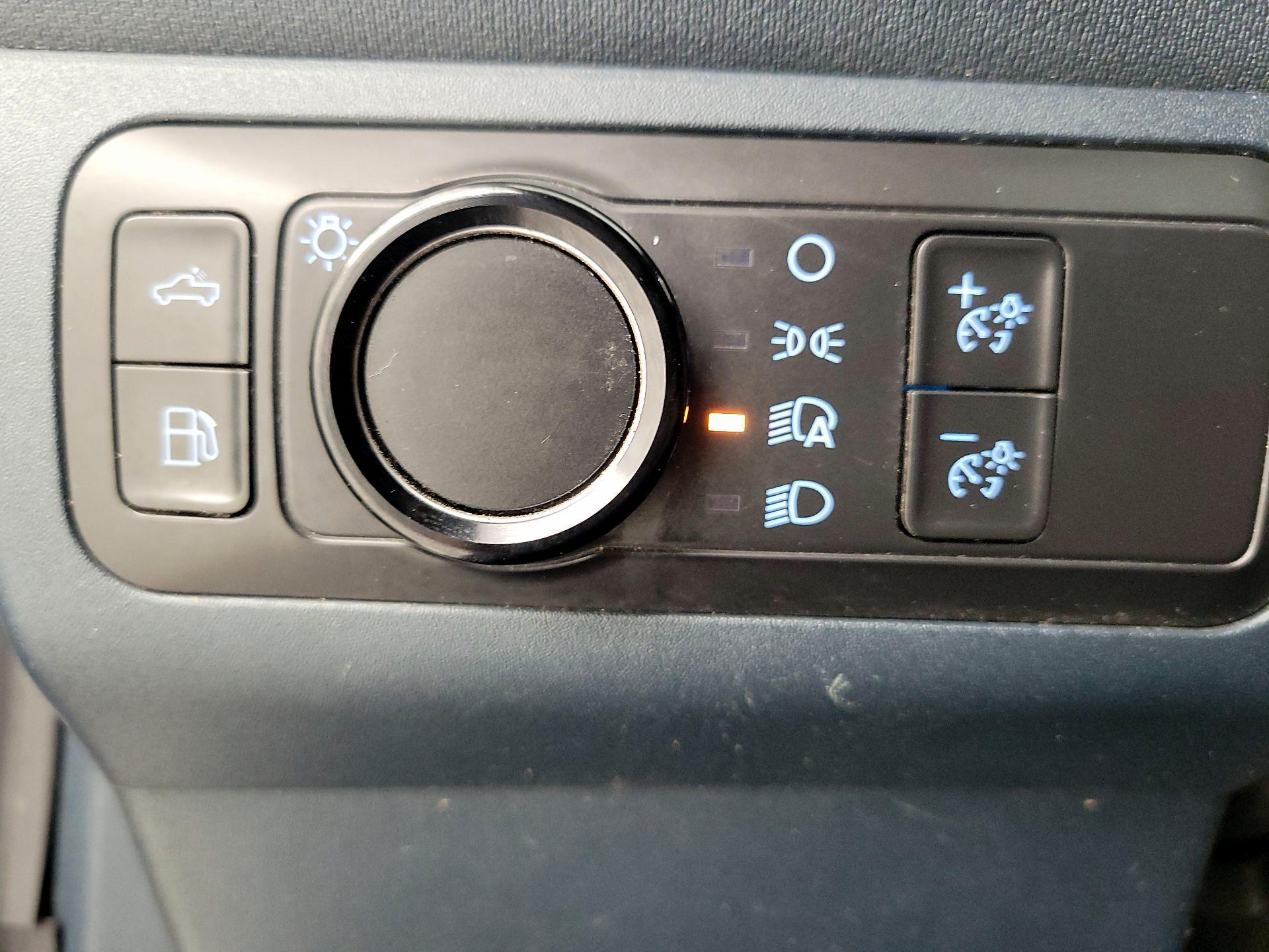 Thumbnail: 2022 Ford Maverick - 13