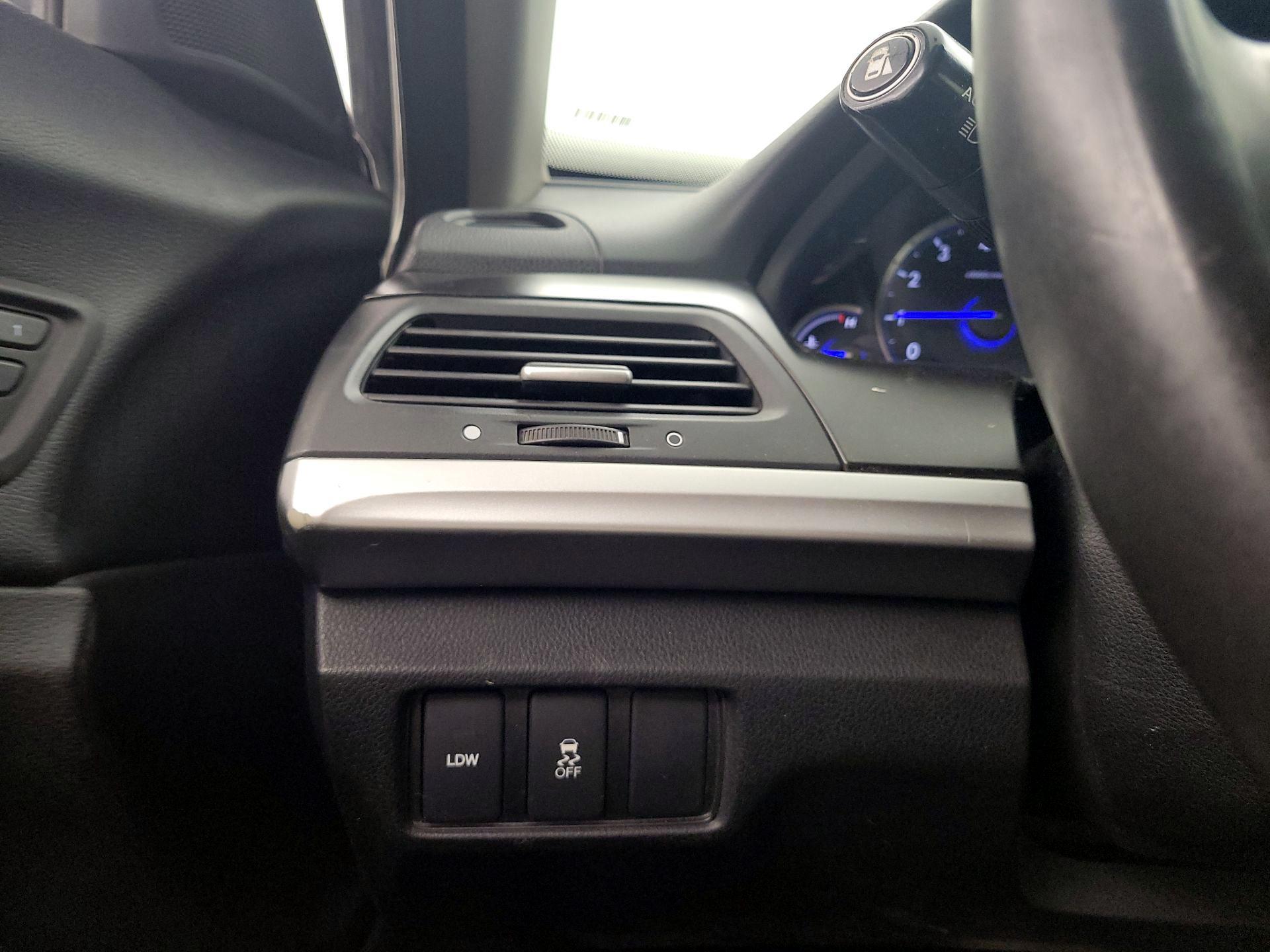 Thumbnail: 2013 Honda Accord Crosstour - 13