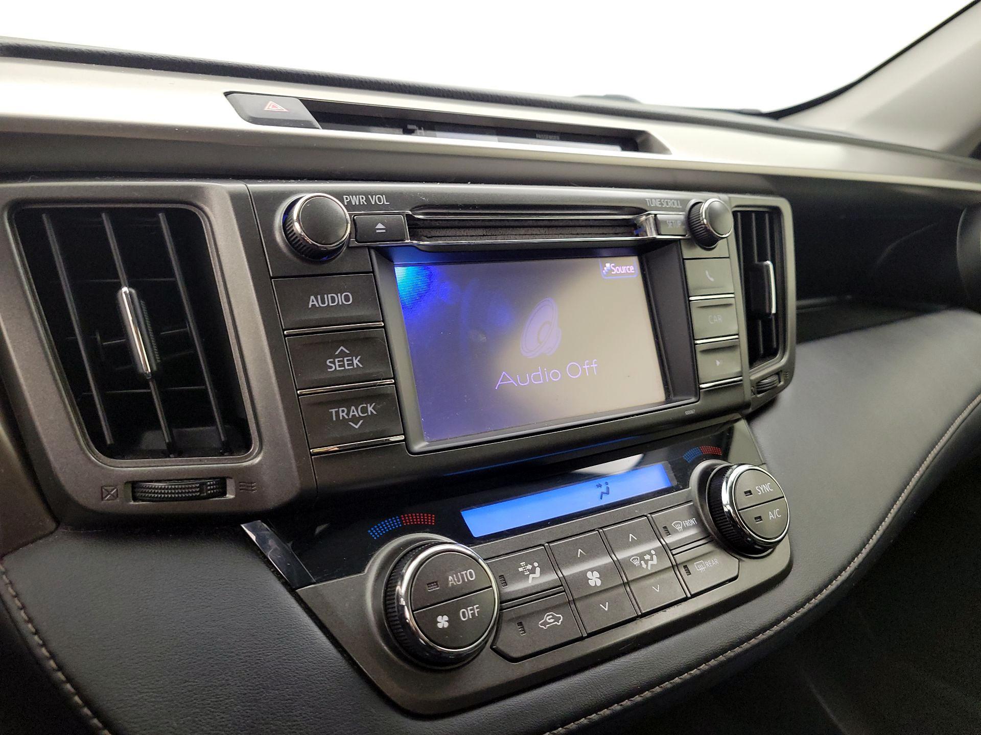 Thumbnail: 2013 Toyota RAV4 - 15