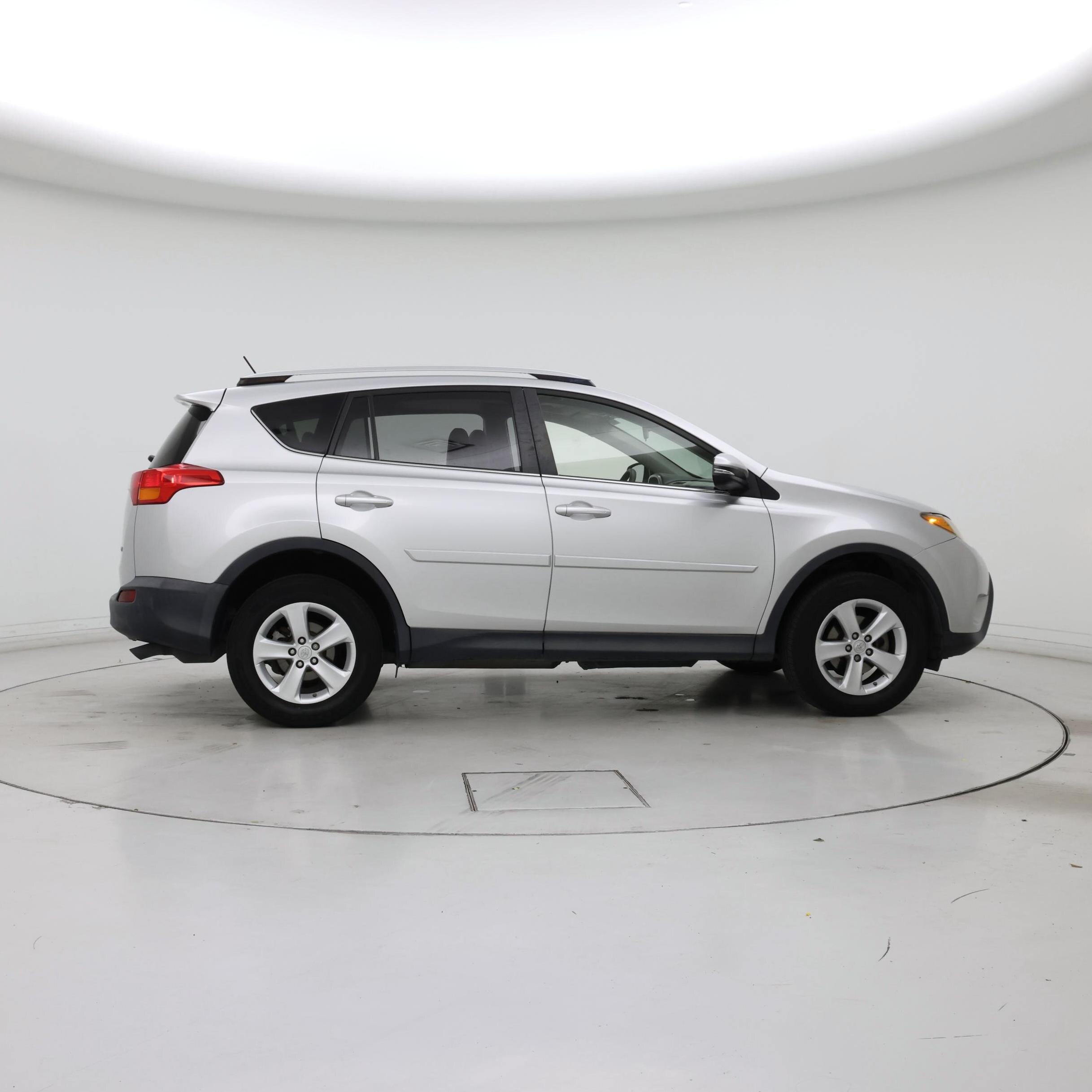 Thumbnail: 2013 Toyota RAV4 - 7