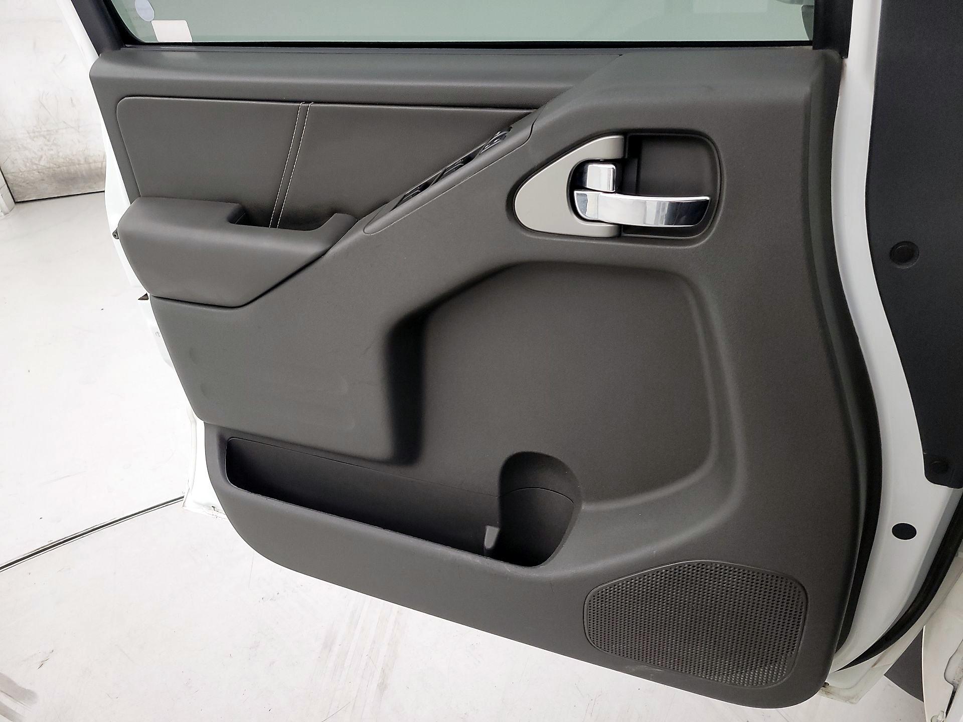 Thumbnail: 2019 Nissan Frontier - 12