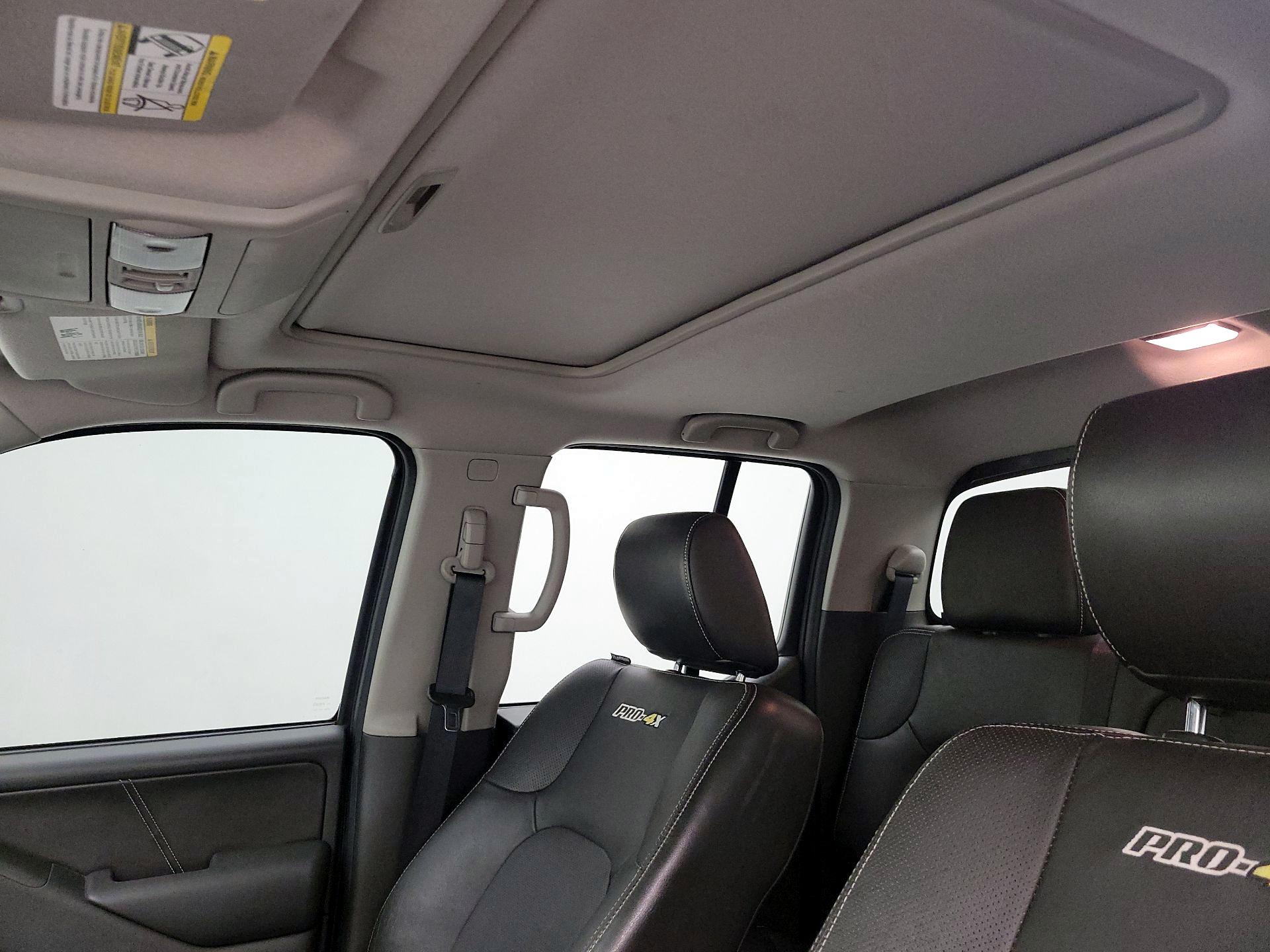 Thumbnail: 2019 Nissan Frontier - 18