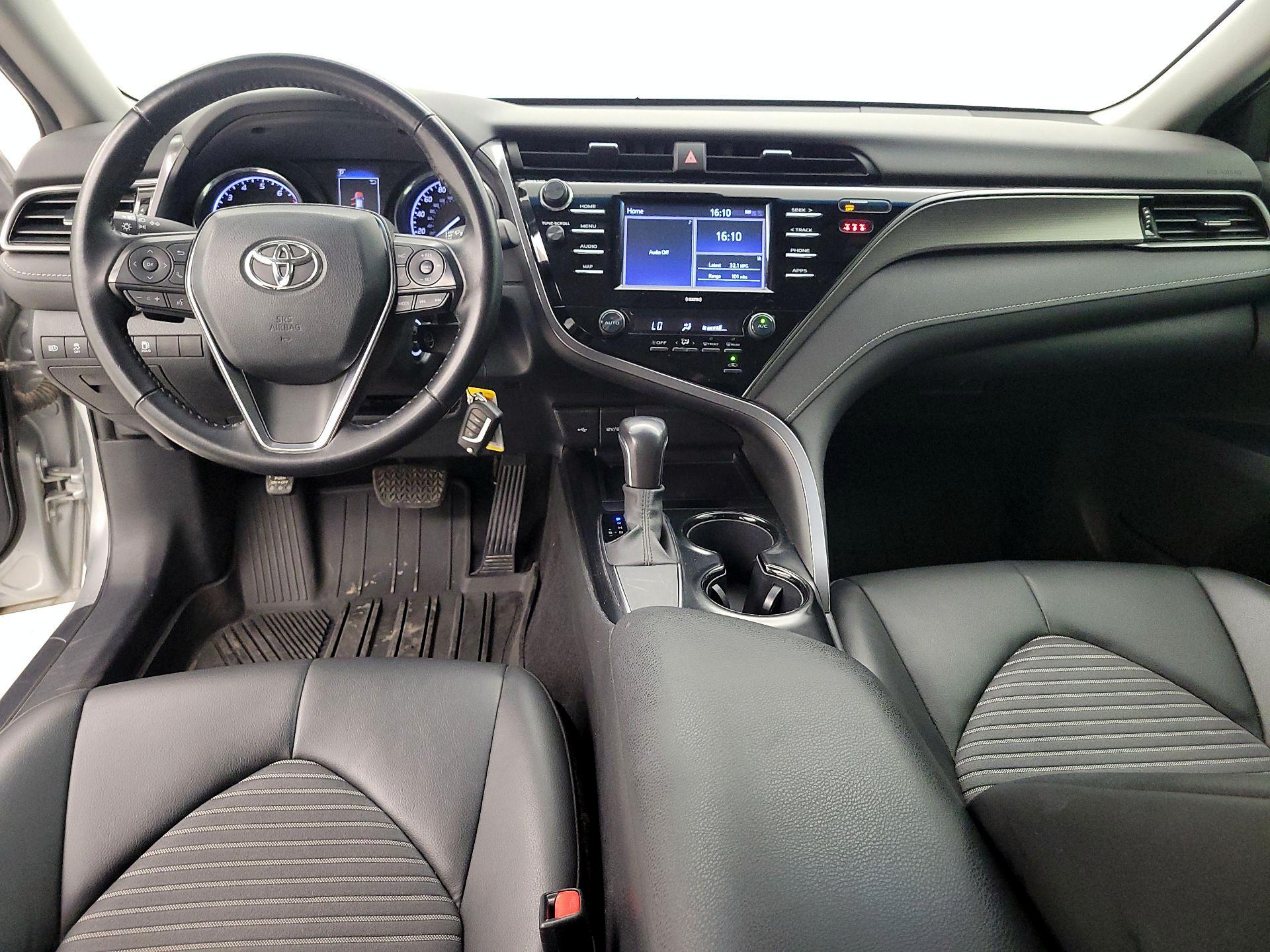 Thumbnail: 2020 Toyota Camry - 9