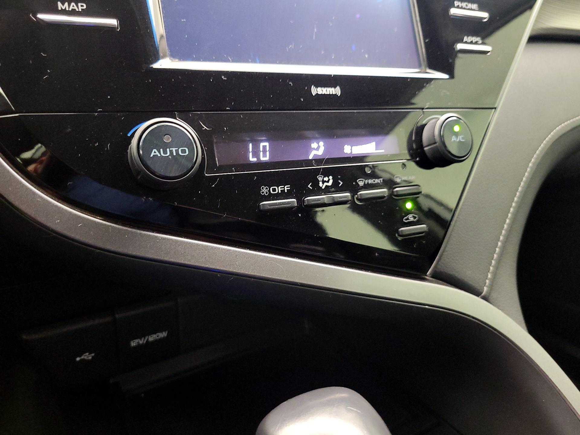 Thumbnail: 2020 Toyota Camry - 16