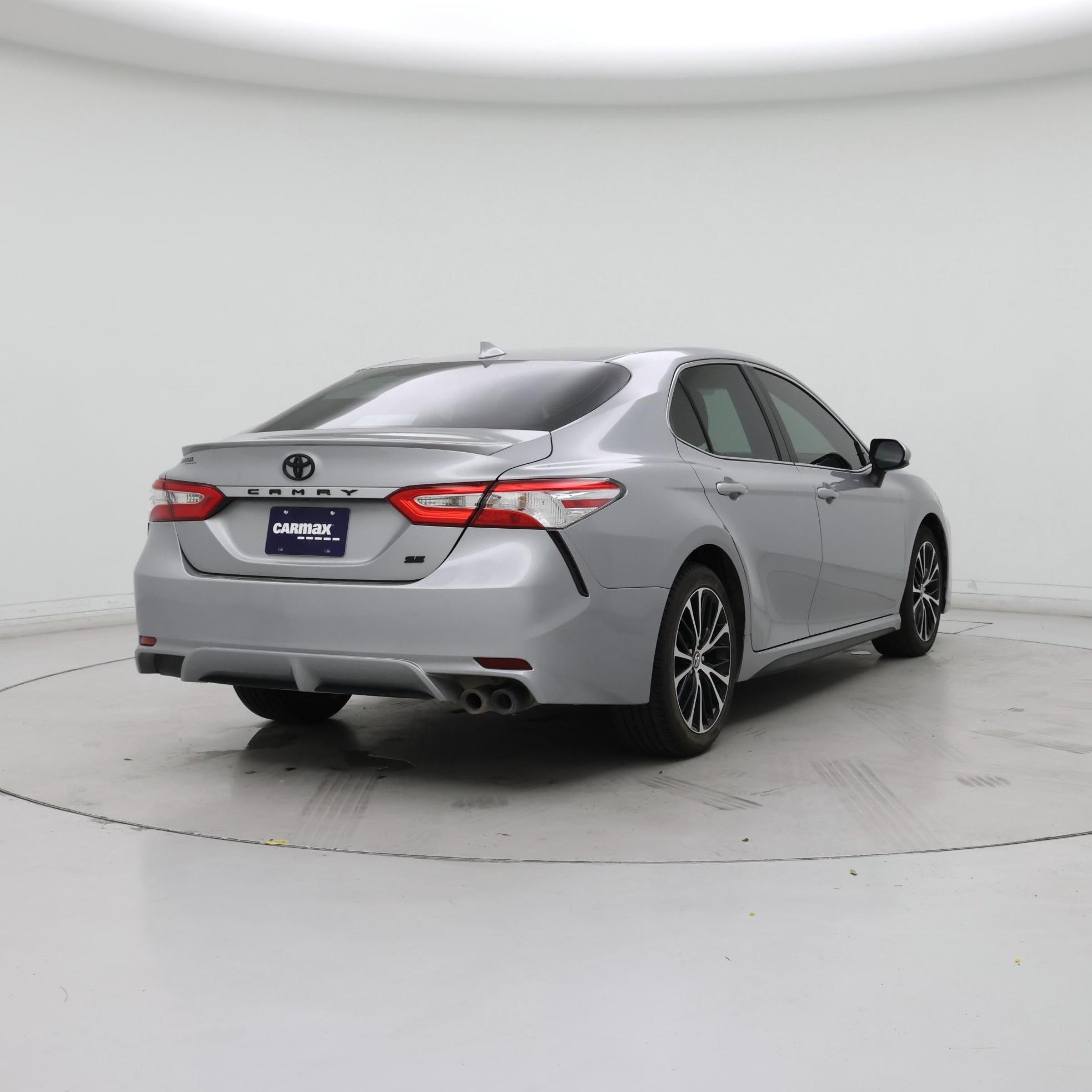 Thumbnail: 2020 Toyota Camry - 8