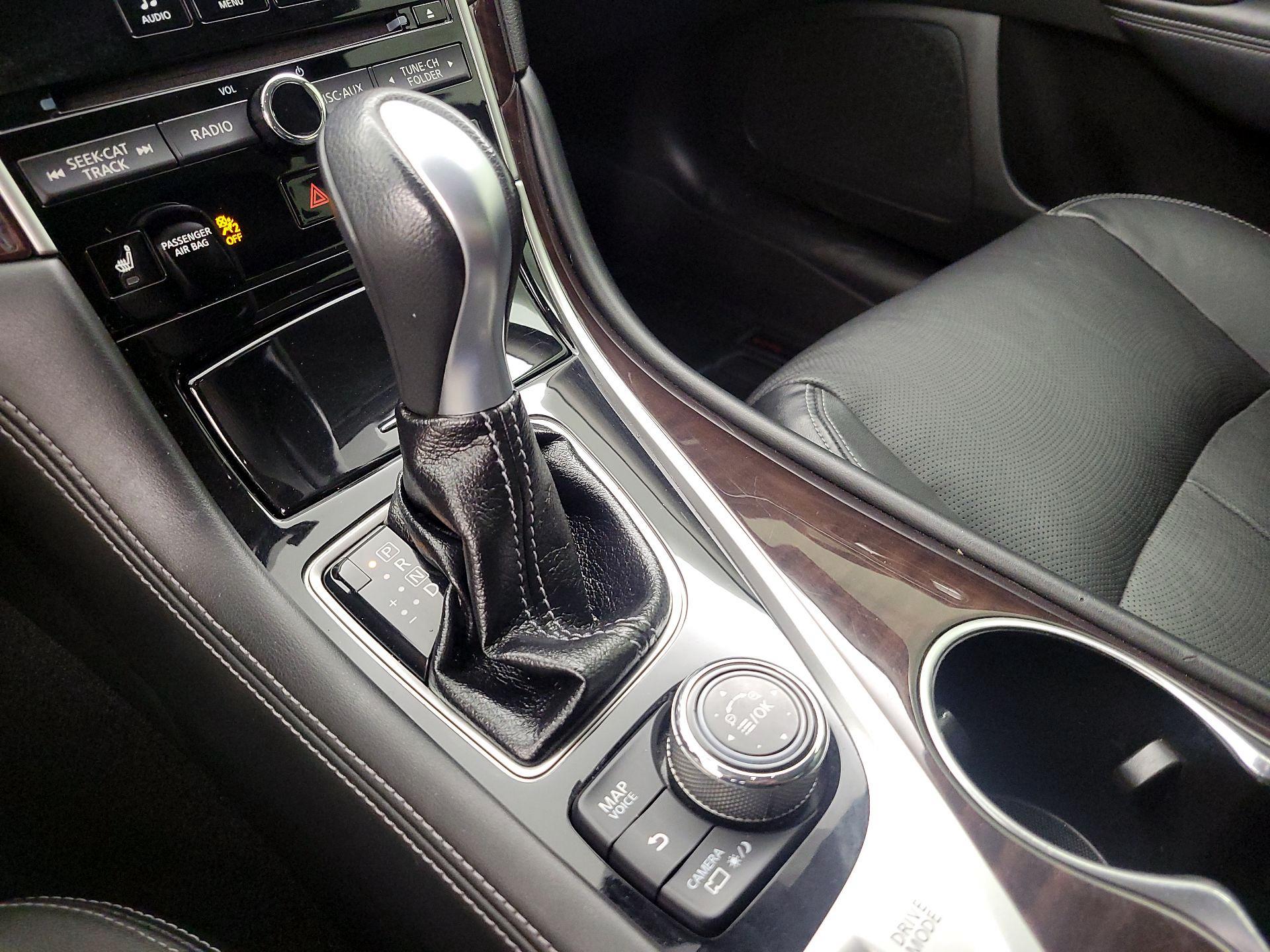 Thumbnail: 2016 INFINITI Q50 - 18