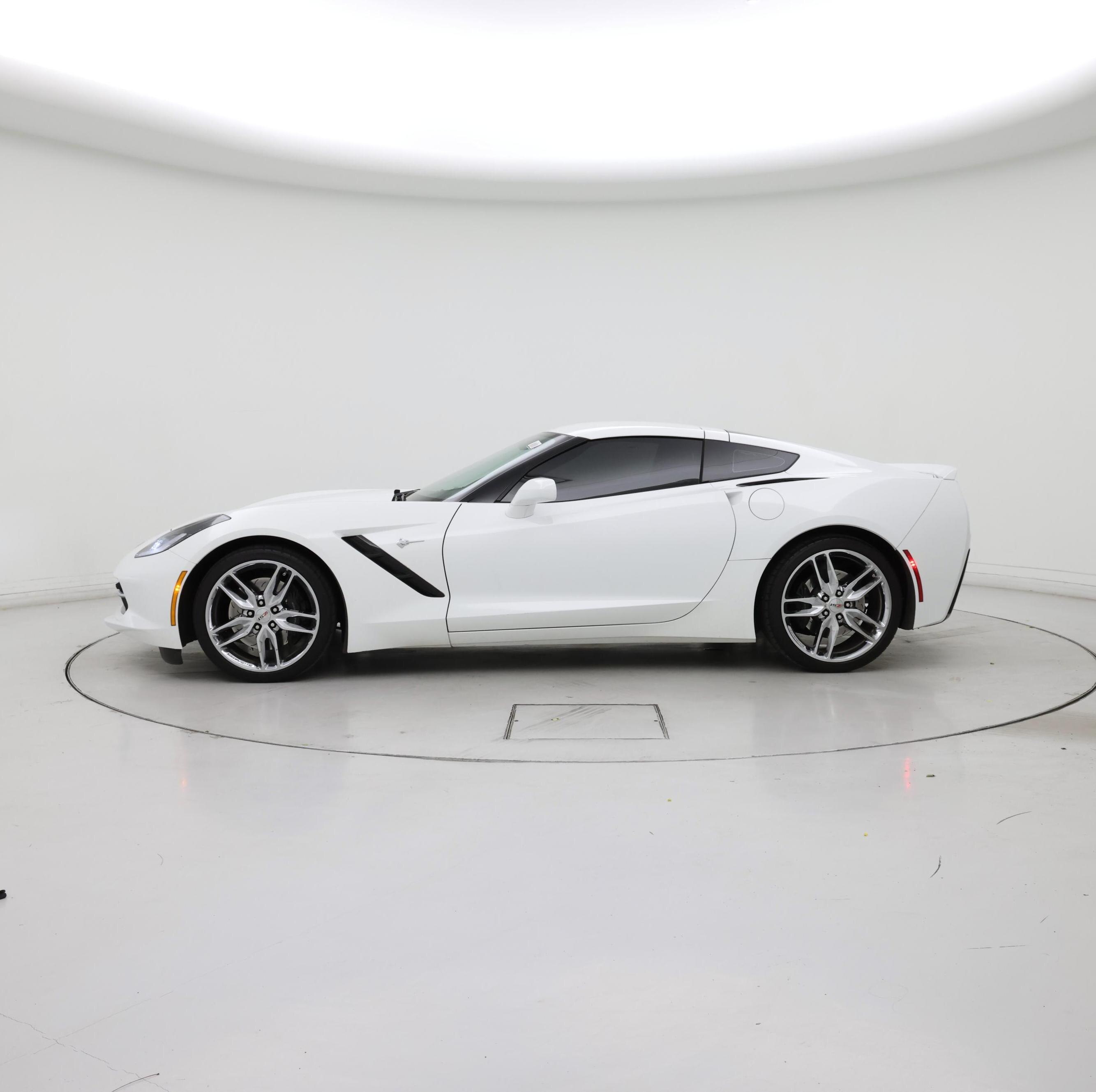 Thumbnail: 2016 Chevrolet Corvette - 3