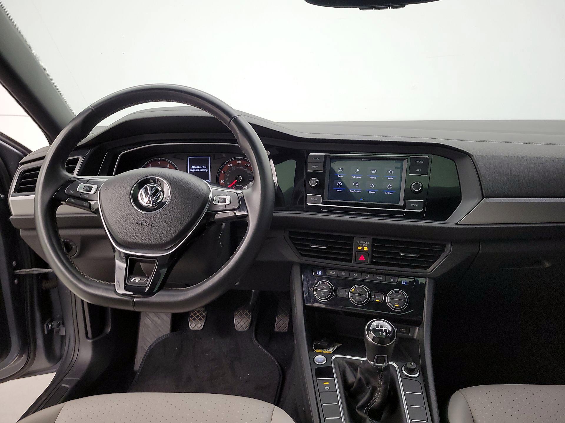 Thumbnail: 2021 Volkswagen Jetta - 9