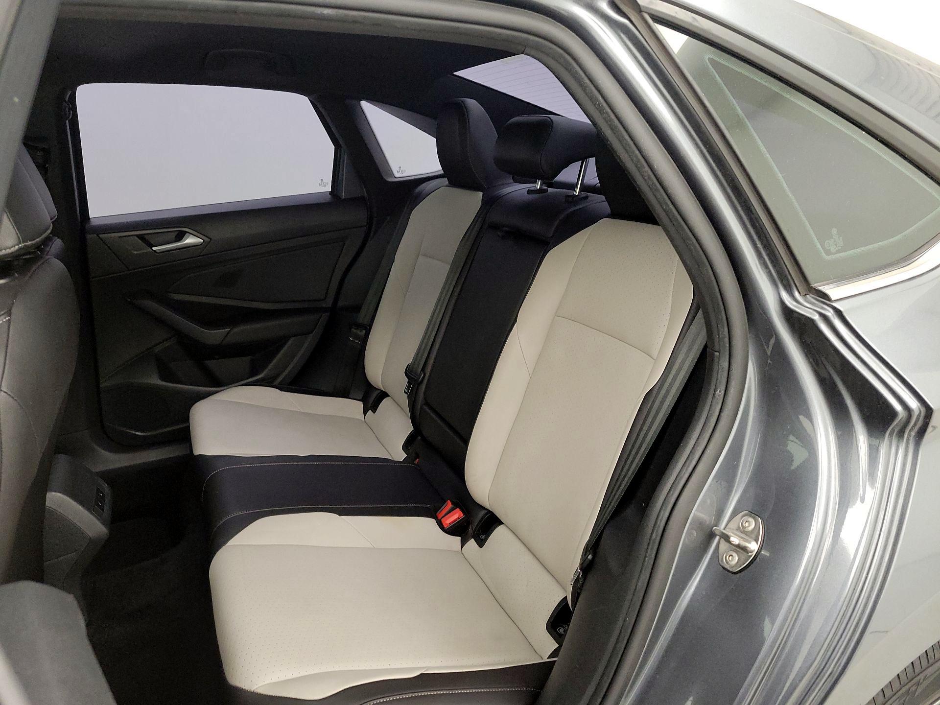 Thumbnail: 2021 Volkswagen Jetta - 20