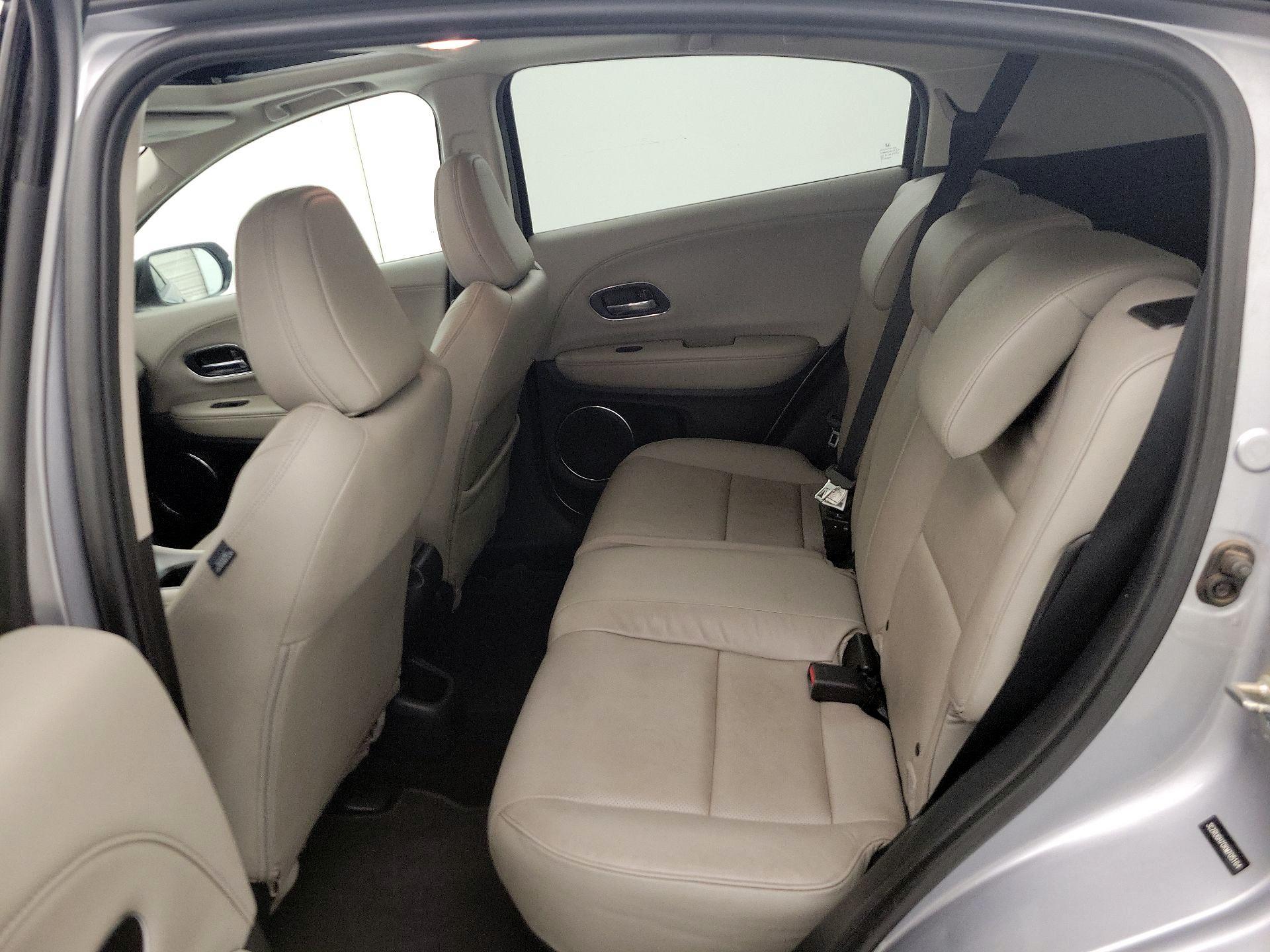 Thumbnail: 2019 Honda HR-V - 20