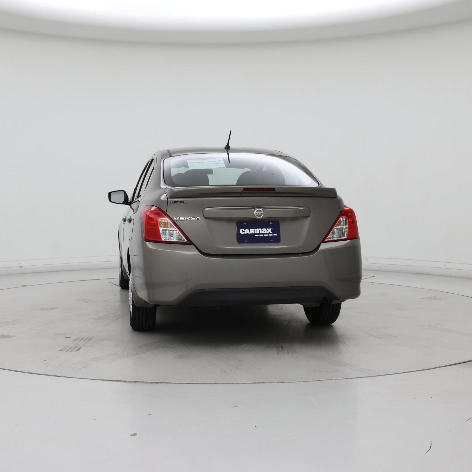 Thumbnail: 2017 Nissan Versa - 6