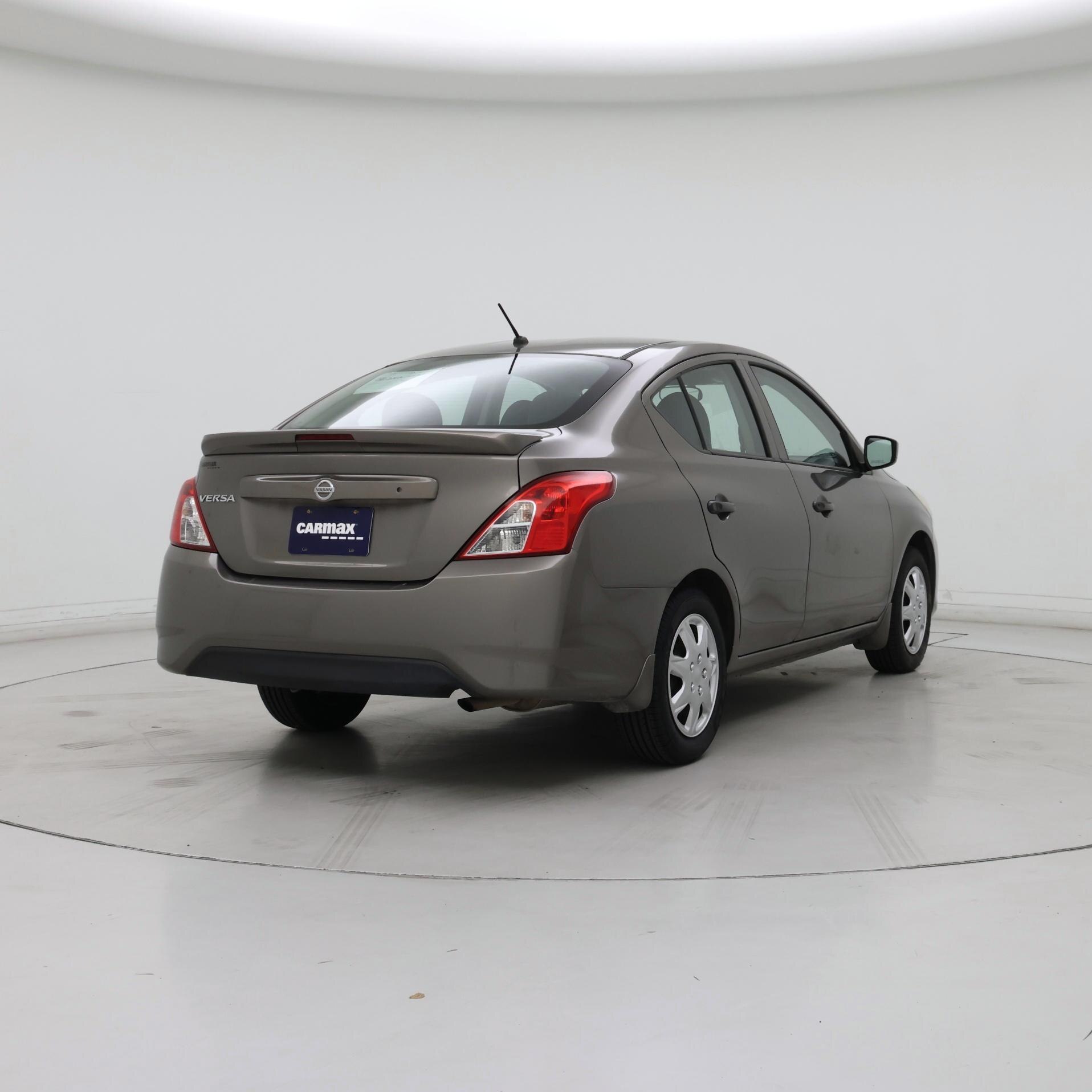 Thumbnail: 2017 Nissan Versa - 8