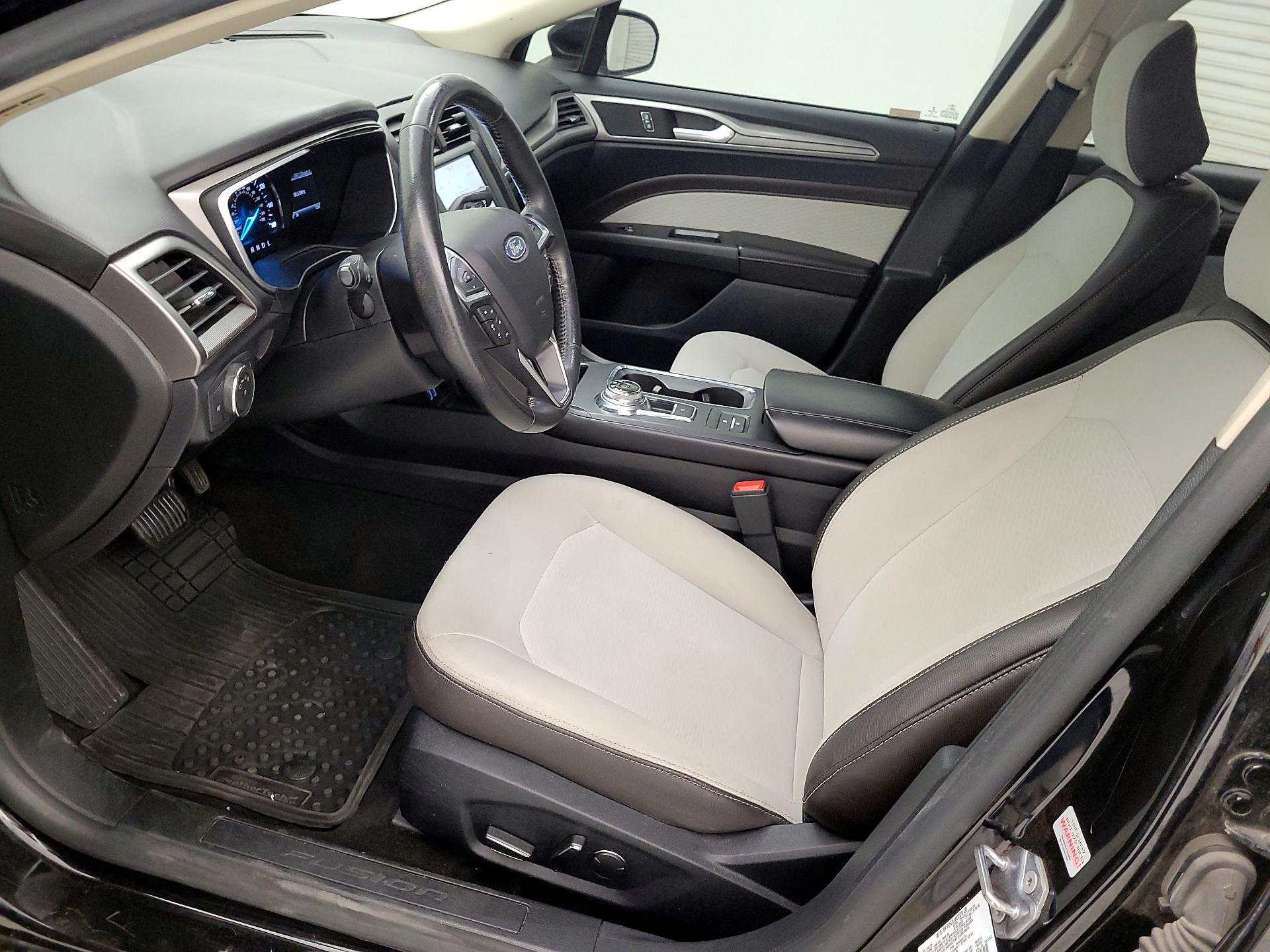 Thumbnail: 2020 Ford Fusion - 11