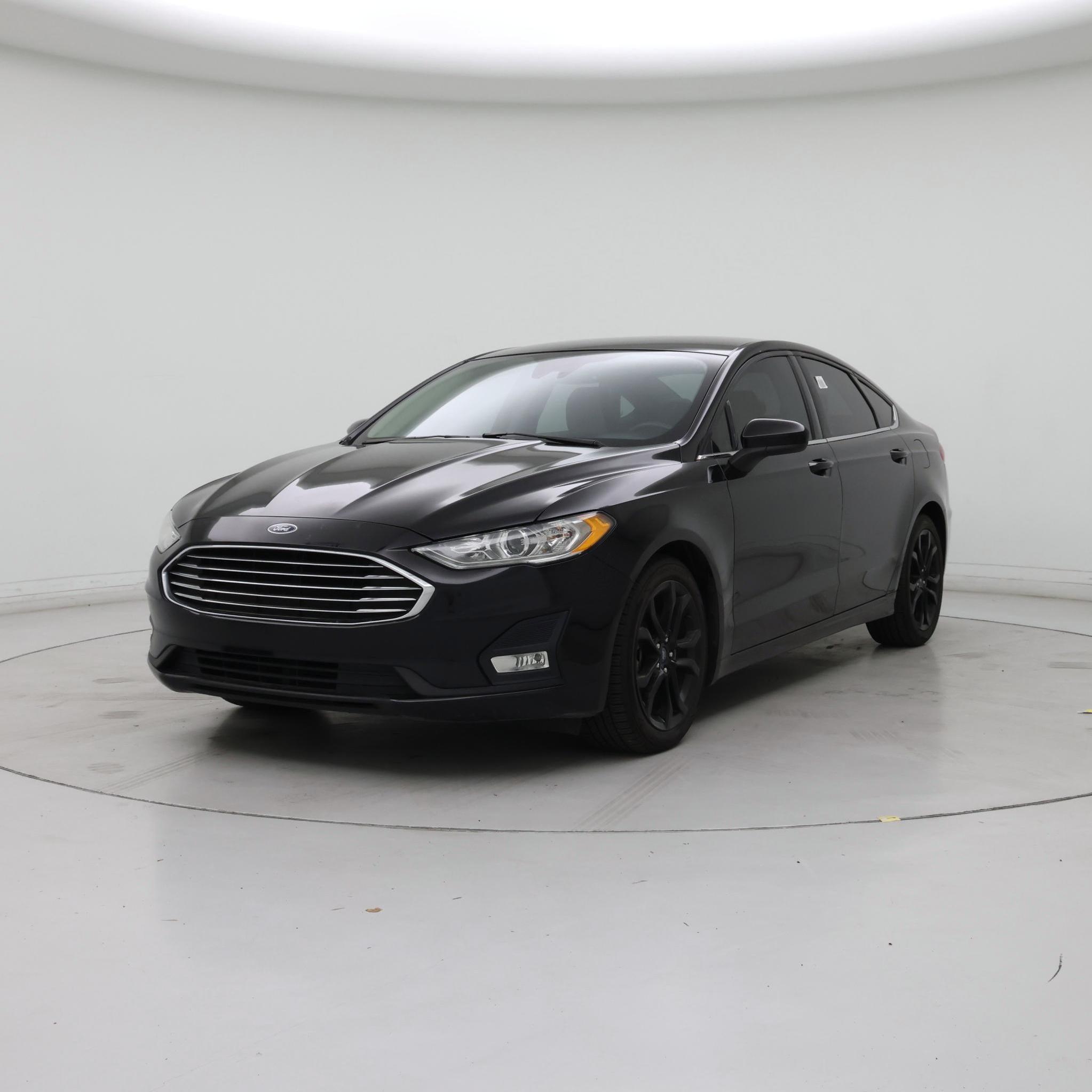 Thumbnail: 2020 Ford Fusion - 4