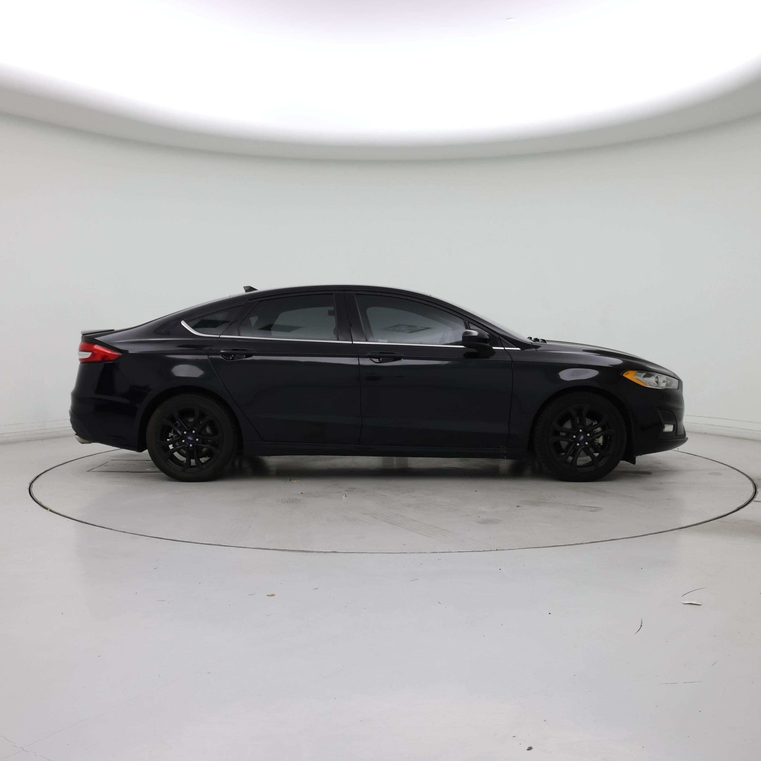 Thumbnail: 2020 Ford Fusion - 7